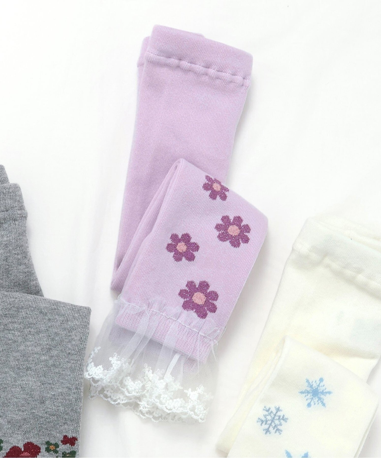 【エフオー オンラインストア/F.O.Online Store / KIDS】のお花・雪柄裾レースレギンス インテリア・キッズ・メンズ・レディースファッション・服の通販 founy(ファニー) 　ファッション　Fashion　キッズファッション　Fashion for Kids　ショート　Short, Short Length　チュール　Tulip, Tulip Motif　プリント　Print, Printed Pattern　レギンス　Leggings, Stretch Pants　レース　Lace, Lace Fabric　冬　Winter / This Winter　ラベンダー|ID: prp329100004729141 ipo3291000000034165172