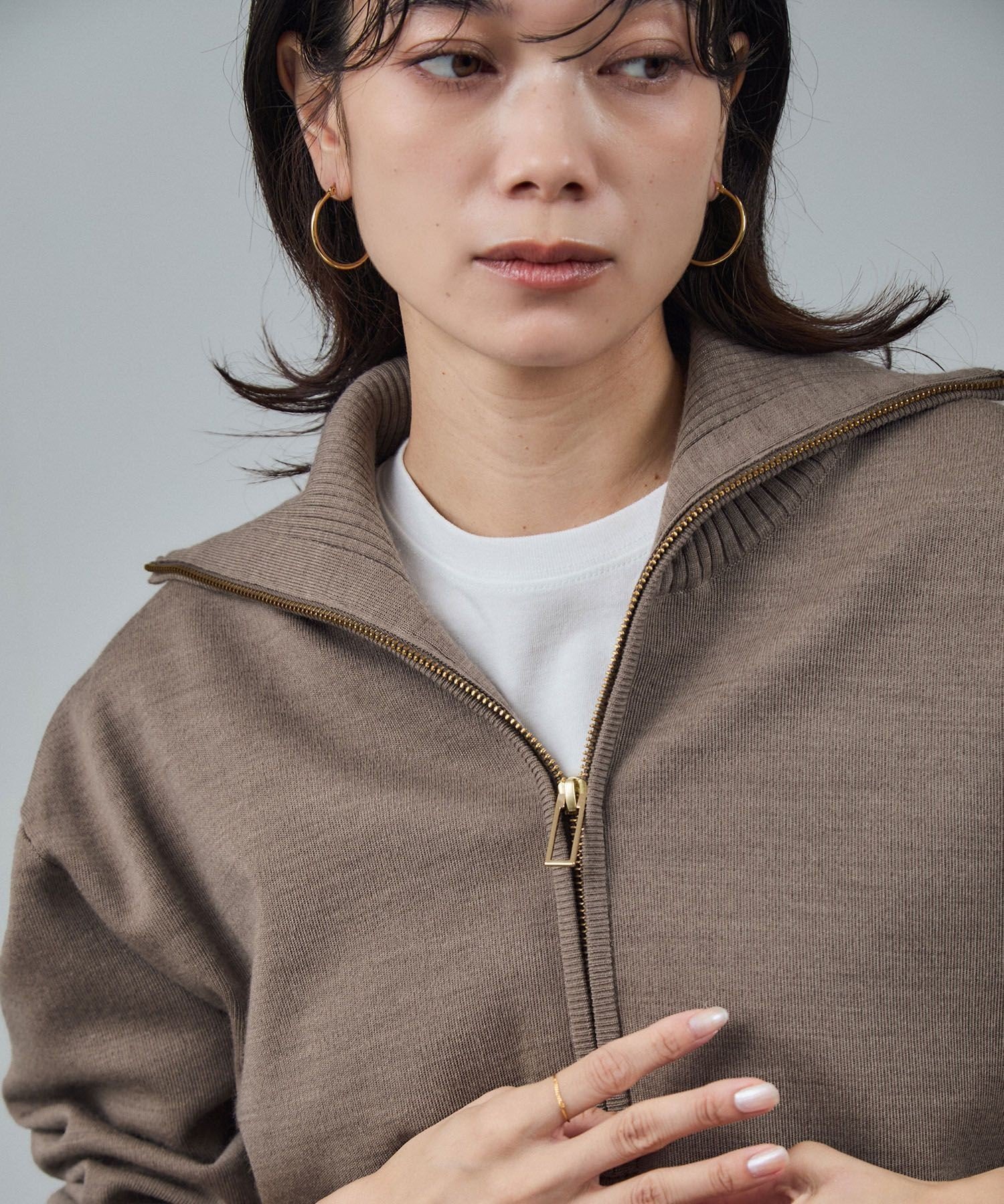 【サロン アダム エ ロペ/SALON adam et rope'】のハーフジップウールニットスウェットプルオーバー インテリア・キッズ・メンズ・レディースファッション・服の通販 founy(ファニー) 　ファッション　Fashion　レディースファッション　Fashion for Women　トップス・カットソー　Cut & Sew Tops　ニット　Knit Tops & Sweaters　レディースパーカー・カジュアルフーディー　Casual Hoodies & Sweatshirts　カジュアルプルオーバー・ニットトップス　Pullovers & Knit Tops / Casual Pullovers　スウェット・クルーネックトップス　Sweatshirts & Crewnecks / Relaxed Fit Sweat Tops　カーディガン　Cardigan, Knitwear　クロップド　Cropped, Short Length　スウェット / スエット　Sweatshirt, Sweatwear　スキッパー　Skipper, Open Collar　スタンド　Stand Collar, Upright Stand　スニーカー　Sneakers, Trainers　スラックス　Slacks, Dress Pants　デニム　Denim, Jeans Material　トレンド　Trend, Trending Now　ボトム　Bottoms, Lower Wear　ワイド　Wide, Wide Fit　A/W・秋冬　Autumn/Winter　エレガント 上品　Elegant　ベージュ(27)|ID: prp329100004730068 ipo3291000000034534211