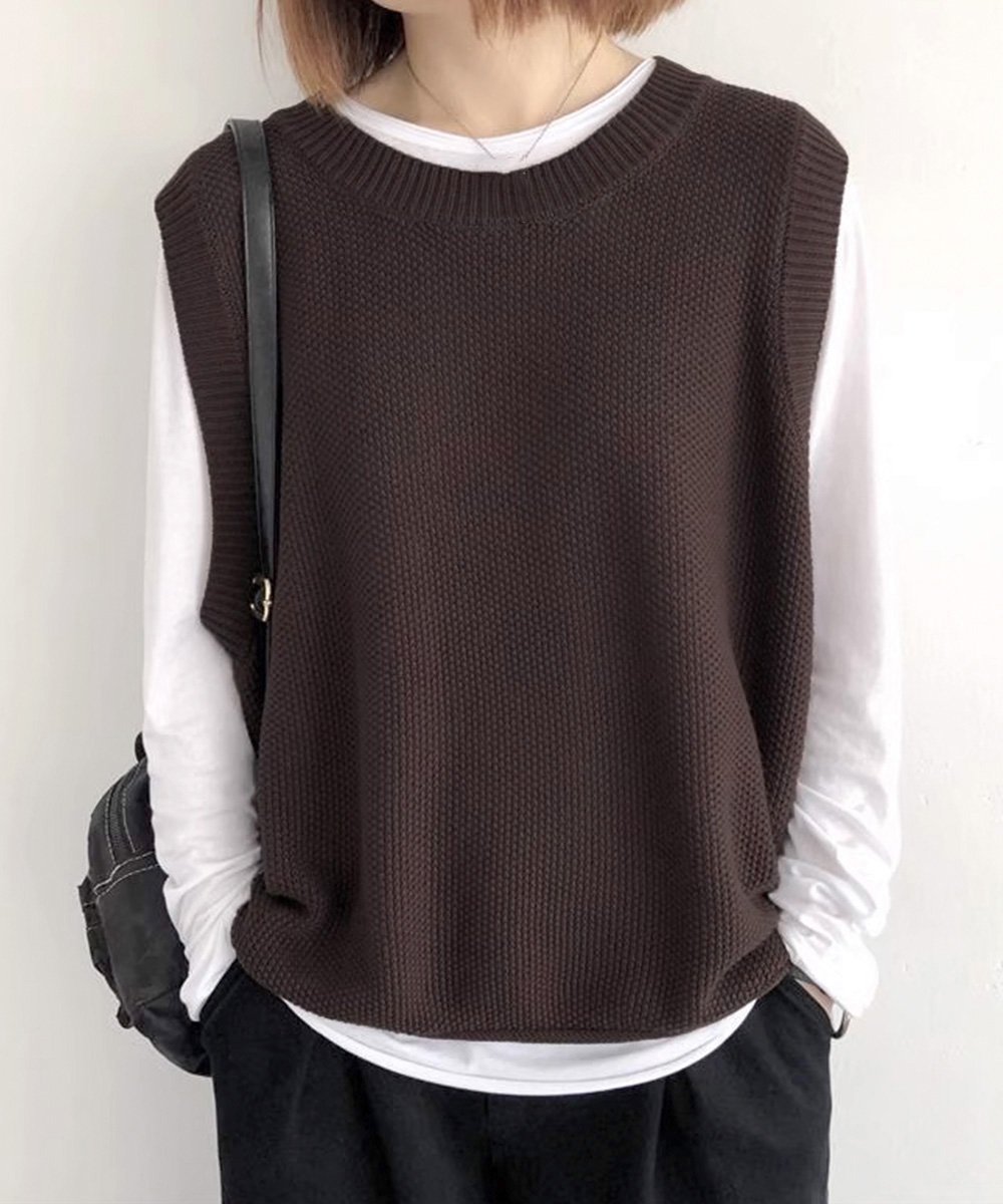 【ミニミニストア/miniministore】のニットベスト レディースチョッキ 重ね着 インテリア・キッズ・メンズ・レディースファッション・服の通販 founy(ファニー) 　ファッション　Fashion　レディースファッション　Fashion for Women　アウター　Coat / Outerwear Collection　トップス・カットソー　Cut & Sew Tops　ニット　Knit Tops & Sweaters　ベスト&ジレ / 重ね着スタイル　Vests & Gilets　アクリル　Acrylic Material　シンプル　Simple, Minimal　タートルネック　Turtleneck, High Neck　ベスト　Vest, Waistcoat　冬　Winter / This Winter　無地　Plain, Solid Color　A/W・秋冬　Autumn/Winter　ダークブラウン|ID: prp329100004730128 ipo3291000000034245245
