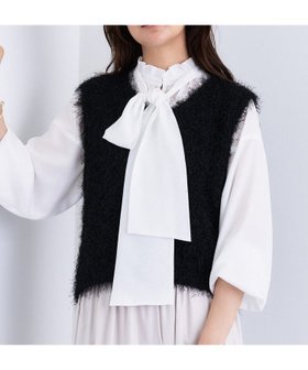 【インディヴィ/INDIVI】のフェザーモールニットベスト 人気、トレンドファッション・服の通販 founy(ファニー) ファッション Fashion レディースファッション Fashion for Women アウター Coat / Outerwear Collection トップス・カットソー Cut & Sew Tops ニット Knit Tops & Sweaters ベスト&ジレ / 重ね着スタイル Vests & Gilets 9月号 September Issue おすすめ Recommended / Our Picks ウォーム Warm Fabric コンパクト Compact, Small Size シンプル Simple, Minimal スマート Smart, Elegant トレンド Trend, Trending Now フェザー Feather, Feather Detail ブライト Bright, Shiny エレガント 上品 Elegant |ID:prp329100004730142