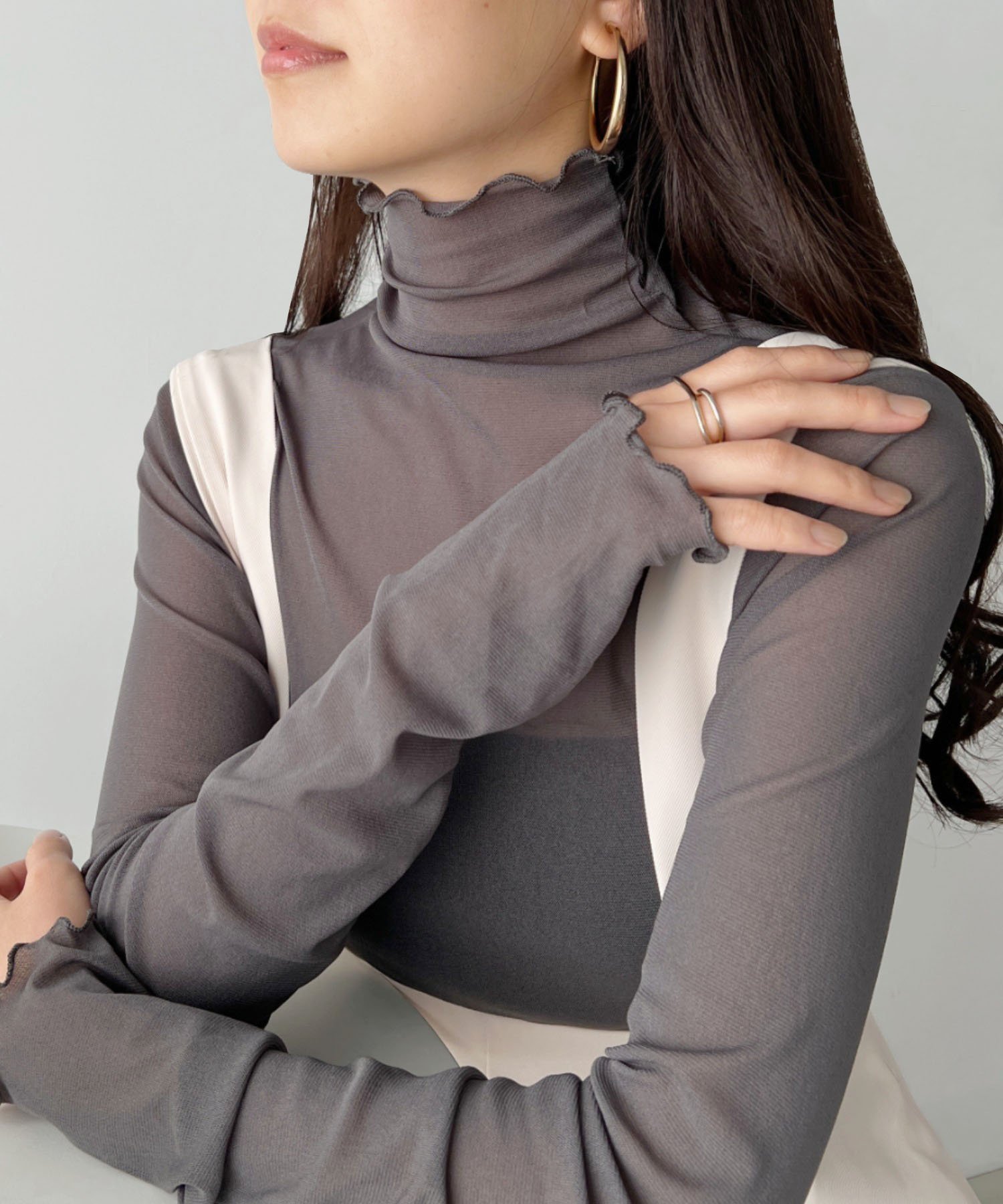 【アウトフィッター ラボ/Outfitter lab】の【ベストセラー/全20色展開】メロウハイネックシアーインナートップス インテリア・キッズ・メンズ・レディースファッション・服の通販 founy(ファニー) ファッション Fashion レディースファッション Fashion for Women アウター Coat / Outerwear Collection トップス・カットソー Cut & Sew Tops ベスト&ジレ / 重ね着スタイル Vests & Gilets インナー Innerwear カーディガン Cardigan, Knitwear キャミソール Camisole, Spaghetti Strap Top キャミワンピース Cami Dress, Slip Dress シアー Sheer, See-Through シンプル Simple, Minimal ジャケット Jacket, Outerwear スウェット / スエット Sweatshirt, Sweatwear チューブ Tube, Tube Top トレンド Trend, Trending Now 定番 Standard, Basic Item 長袖 Long Sleeve, Full Sleeve ビスチェ Bustier, Corset Top フリル Frill, Ruffle ベスト Vest, Waistcoat A/W・秋冬 Autumn/Winter S/S・春夏 SS, Spring/Summer, Warm Season プチプライス・低価格 Affordable / Budget Price おすすめ Recommended / Our Picks 夏 Summer エレガント 上品 Elegant ビジネス 仕事 通勤 Business / Work / Commuting グレー|ID: prp329100004730149 ipo3291000000034389555