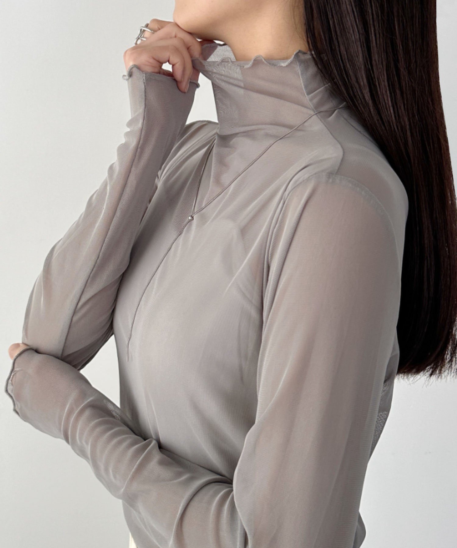 【アウトフィッター ラボ/Outfitter lab】の【ベストセラー/全20色展開】メロウハイネックシアーインナートップス インテリア・キッズ・メンズ・レディースファッション・服の通販 founy(ファニー) 　ファッション　Fashion　レディースファッション　Fashion for Women　アウター　Coat / Outerwear Collection　トップス・カットソー　Cut & Sew Tops　ベスト&ジレ / 重ね着スタイル　Vests & Gilets　インナー　Innerwear　カーディガン　Cardigan, Knitwear　キャミソール　Camisole, Spaghetti Strap Top　キャミワンピース　Cami Dress, Slip Dress　シアー　Sheer, See-Through　シンプル　Simple, Minimal　ジャケット　Jacket, Outerwear　スウェット / スエット　Sweatshirt, Sweatwear　チューブ　Tube, Tube Top　トレンド　Trend, Trending Now　定番　Standard, Basic Item　長袖　Long Sleeve, Full Sleeve　ビスチェ　Bustier, Corset Top　フリル　Frill, Ruffle　ベスト　Vest, Waistcoat　A/W・秋冬　Autumn/Winter　S/S・春夏　SS, Spring/Summer, Warm Season　プチプライス・低価格　Affordable / Budget Price　おすすめ　Recommended / Our Picks　夏　Summer　エレガント 上品　Elegant　ビジネス 仕事 通勤　Business / Work / Commuting　ライトグレー|ID: prp329100004730149 ipo3291000000034833759