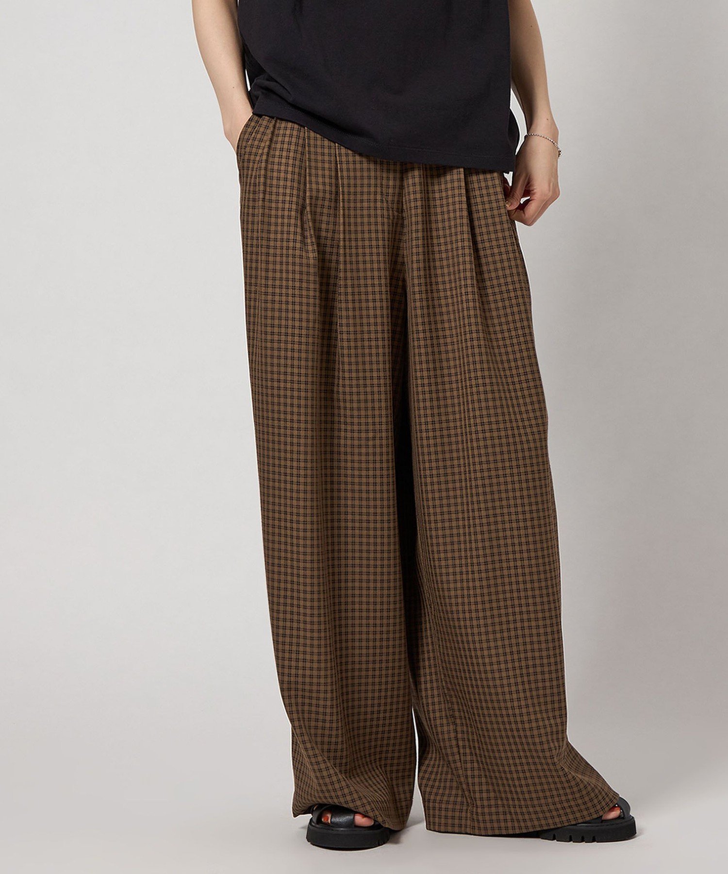 【シテン/CITEN】のCITEN チェック3タックイージーパンツ 人気、トレンドファッション・服の通販 founy(ファニー) 　ファッション　Fashion　レディースファッション　Fashion for Women　パンツ　Pants & Trousers　コンパクト　Compact, Small Size　スウェット / スエット　Sweatshirt, Sweatwear　チェック　Check, Plaid, Tartan　定番　Standard, Basic Item　人気　Popular, Best Seller　バランス　Balance, Style Balance　フィット　Fit, Slim Fit　リラックス　Relax, Relaxed Fit　ルーズ　Loose, Oversized　ワイド　Wide, Wide Fit　A/W・秋冬　Autumn/Winter　 other-1|ID: prp329100004730244 ipo3291000000034170510