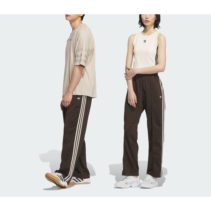 【アディダス/adidas】の【公式】アディダス adidas トラックパンツ(ジェンダーニュートラル) インテリア・キッズ・メンズ・レディースファッション・服の通販 founy(ファニー) https://founy.com/ ファッション Fashion レディースファッション Fashion for Women パンツ Pants & Trousers クラシック Classic, Timeless Style ドローコード Drawcord, Drawstring Cord フィット Fit, Slim Fit ポケット Pocket, Pocket Detail レギュラー Regular, Standard Fit |ID: prp329100004730284 ipo3291000000034170682