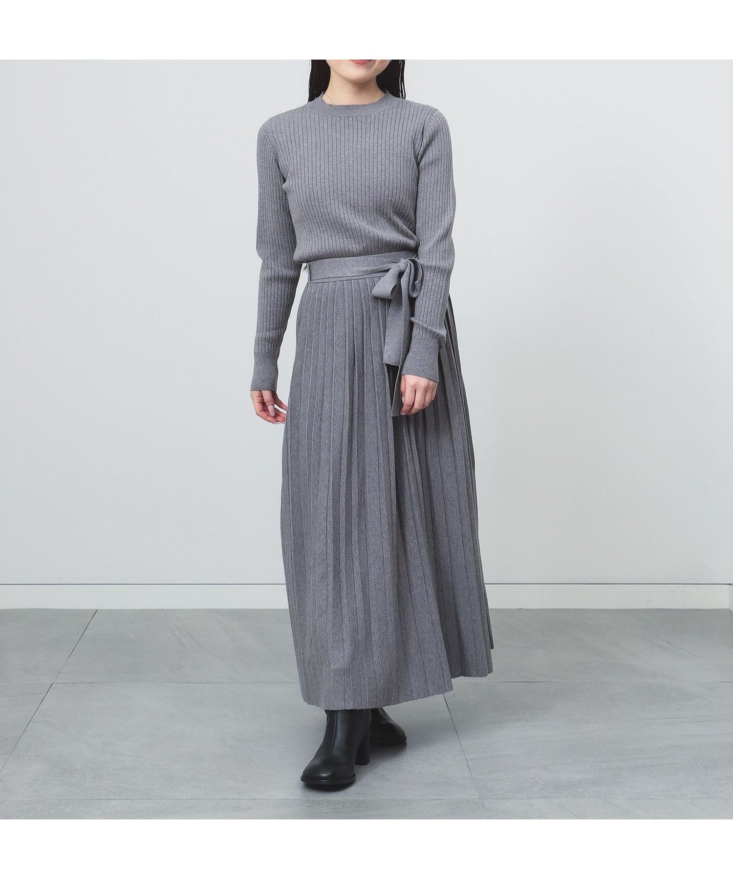 【ビームス ハート/BEAMS HEART】のp/リブニットSETUP5F インテリア・キッズ・メンズ・レディースファッション・服の通販 founy(ファニー) 　ファッション　Fashion　レディースファッション　Fashion for Women　トップス・カットソー　Cut & Sew Tops　ニット　Knit Tops & Sweaters　おすすめ　Recommended / Our Picks　シューズ　Shoes, Footwear　スニーカー　Sneakers, Trainers　セットアップ　Set-Up, Coordinated Outfit　ダウン　Down, Puffer　フィット　Fit, Slim Fit　フラット　Flat, Flat Shoes　プリーツ　Pleats, Pleated　リブニット　Rib Knit, Ribbed Knit　エレガント 上品　Elegant　GREY|ID: prp329100004730593 ipo3291000000034171865