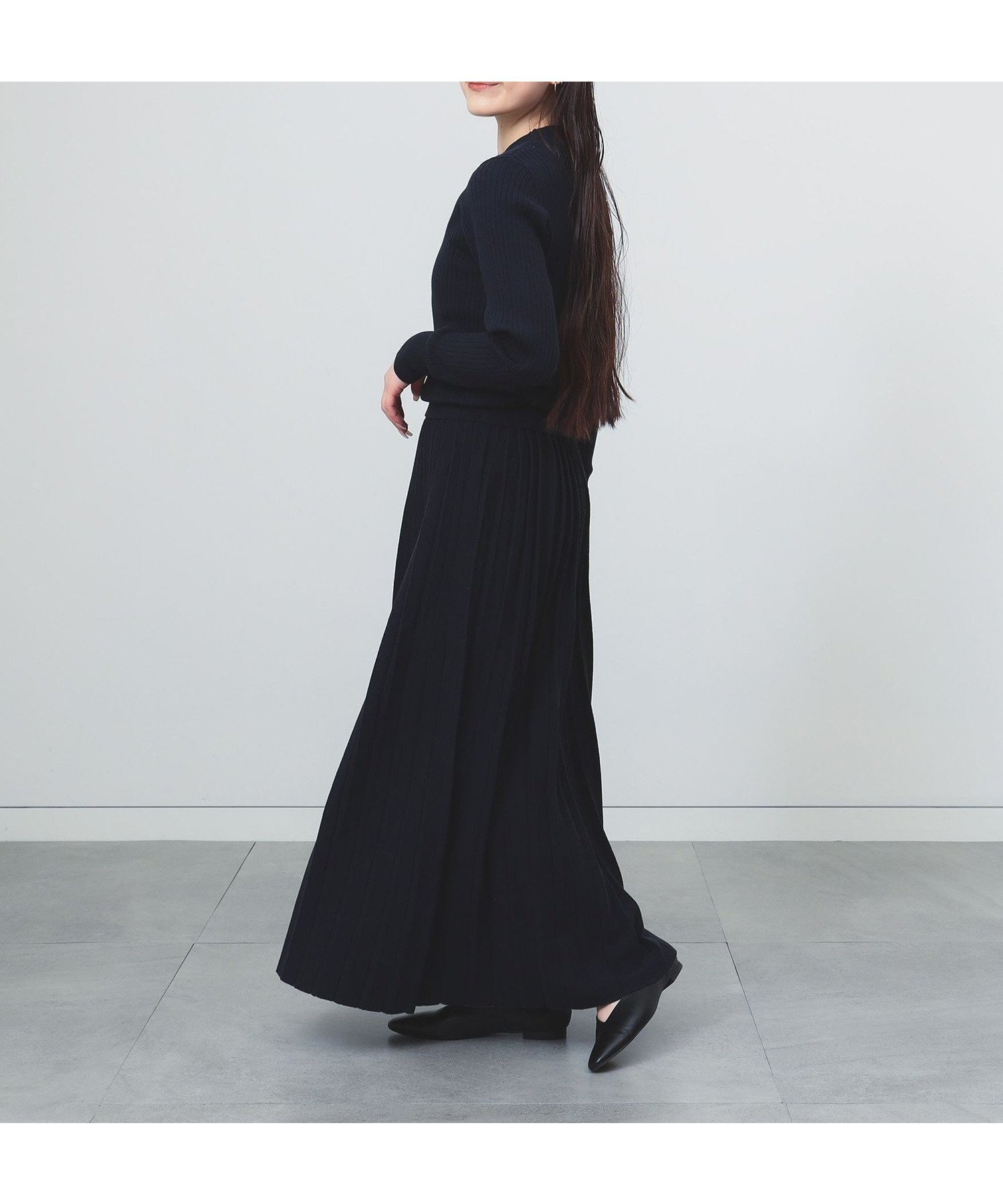 【ビームス ハート/BEAMS HEART】のp/リブニットSETUP5F インテリア・キッズ・メンズ・レディースファッション・服の通販 founy(ファニー) 　ファッション　Fashion　レディースファッション　Fashion for Women　トップス・カットソー　Cut & Sew Tops　ニット　Knit Tops & Sweaters　おすすめ　Recommended / Our Picks　シューズ　Shoes, Footwear　スニーカー　Sneakers, Trainers　セットアップ　Set-Up, Coordinated Outfit　ダウン　Down, Puffer　フィット　Fit, Slim Fit　フラット　Flat, Flat Shoes　プリーツ　Pleats, Pleated　リブニット　Rib Knit, Ribbed Knit　エレガント 上品　Elegant　NAVY|ID: prp329100004730593 ipo3291000000034171870