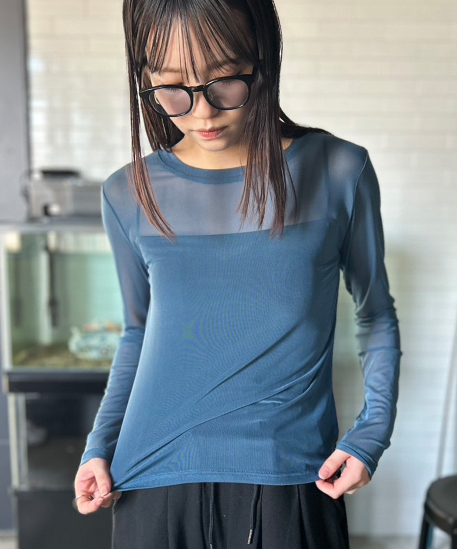 【アウトフィッター ラボ/Outfitter lab】のシースルーカットソー インテリア・キッズ・メンズ・レディースファッション・服の通販 founy(ファニー) 　ファッション　Fashion　レディースファッション　Fashion for Women　トップス・カットソー　Cut & Sew Tops　カットソー・ベーシックTシャツ　Cut-and-Sewn Tops / Stretch Tees & Basics　アウトドア　Outdoor Clothing　インナー　Innerwear　オケージョン　Occasion Wear　カットソー　Cut and Sewn Top　キャミソール　Camisole, Spaghetti Strap Top　シアー　Sheer, See-Through　ショート　Short, Short Length　シンプル　Simple, Minimal　ジャケット　Jacket, Outerwear　スウェット / スエット　Sweatshirt, Sweatwear　ストレッチ　Stretch, Stretchy Fabric　タンク　Tank Top, Sleeveless Top　チュール　Tulip, Tulip Motif　トレンド　Trend, Trending Now　定番　Standard, Basic Item　人気　Popular, Best Seller　長袖　Long Sleeve, Full Sleeve　ハイネック　High Neck, Mock Neck　ビスチェ　Bustier, Corset Top　フェミニン　Feminine, Girly　フォーマル　Formal, Dressy　ベーシック　Basic, Essential　ロング　Long, Long-Length　A/W・秋冬　Autumn/Winter　おすすめ　Recommended / Our Picks　エレガント 上品　Elegant　ネイビー|ID: prp329100004730619 ipo3291000000034234864