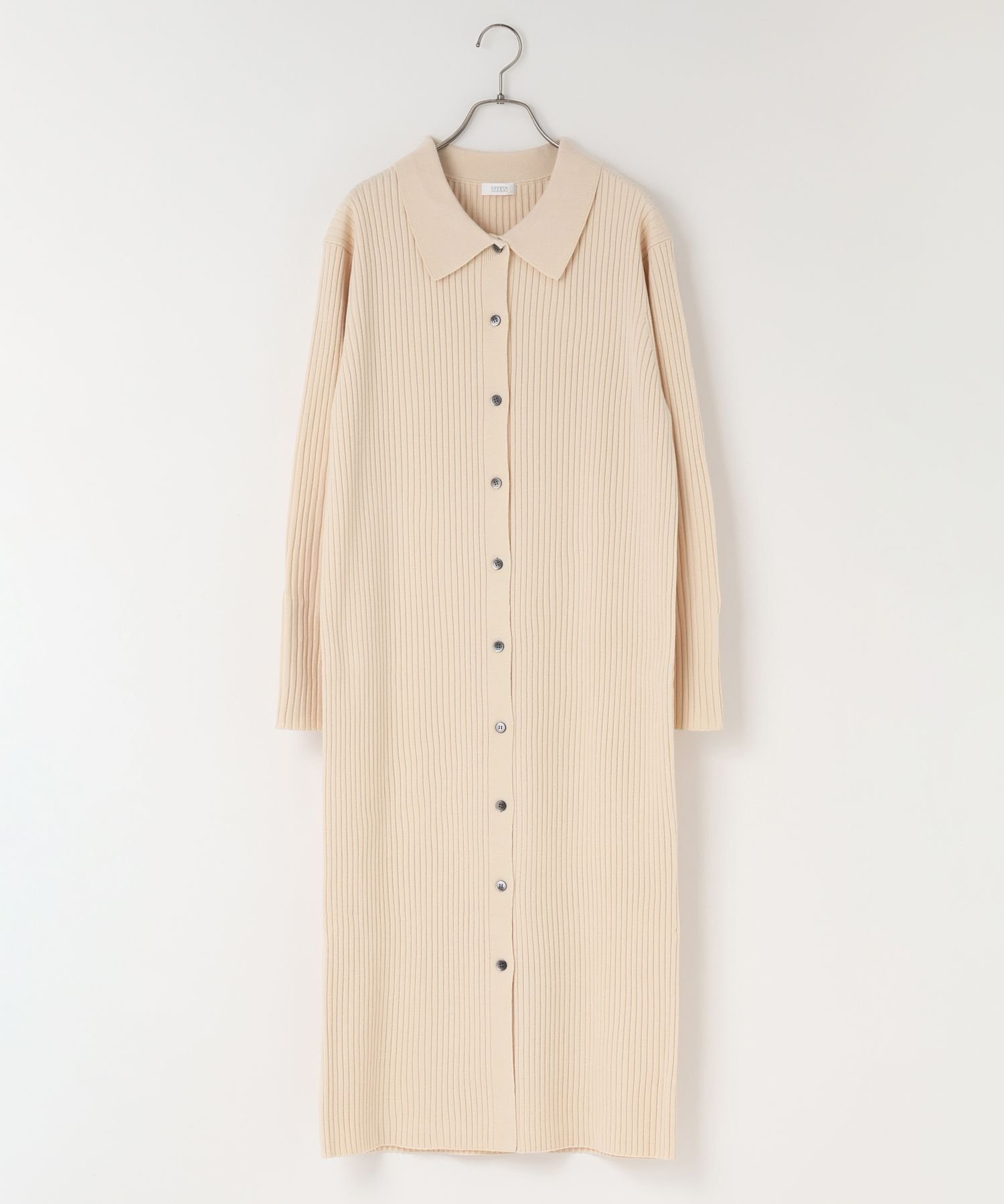 【ローリーズファーム/LOWRYS FARM】のマエボタンエリニットワンピース インテリア・キッズ・メンズ・レディースファッション・服の通販 founy(ファニー) 　ファッション　Fashion　レディースファッション　Fashion for Women　ワンピース　Dresses　ニットワンピース　Knit Dresses　おすすめ　Recommended / Our Picks　アクリル　Acrylic Material　デニム　Denim, Jeans Material　トレンド　Trend, Trending Now　フロント　Front, Front Design　アイボリー08|ID: prp329100004730761 ipo3291000000034172535