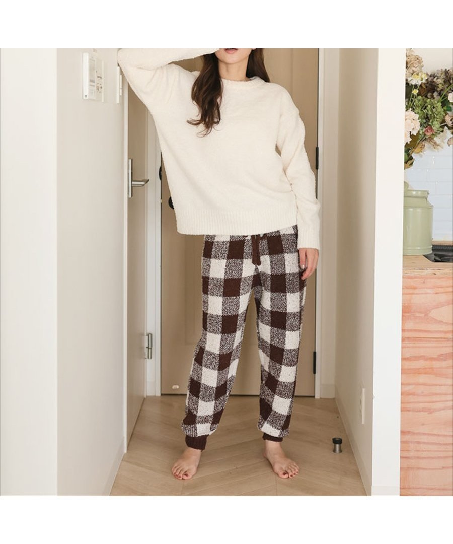【ドノバン/DONOBAN】のもこもこルームウェアロングパンツSET インテリア・キッズ・メンズ・レディースファッション・服の通販 founy(ファニー) 　ファッション　Fashion　レディースファッション　Fashion for Women　セットアップ　Matching Sets　レディースパンツ・ボトムス　Pants & Trousers / Bottoms　ギンガム　Gingham, Gingham Fabric　ストレッチ　Stretch, Stretchy Fabric　定番　Standard, Basic Item　人気　Popular, Best Seller　フィット　Fit, Slim Fit　ボーダー　Border, Stripe　ポケット　Pocket, Pocket Detail　防寒　Cold Protection, Winter-Ready　無地　Plain, Solid Color　リラックス　Relax, Relaxed Fit　ロング　Long, Long-Length　A/W・秋冬　Autumn/Winter　おすすめ　Recommended / Our Picks　お家時間・ステイホーム　Stay Home / At Home　ホリデーシーズン　Holiday Season　08.アイボリーギンガム|ID: prp329100004730872 ipo3291000000034489949