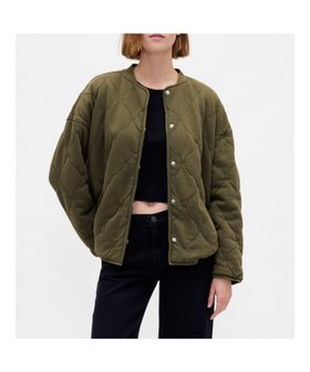 【ギャップ/GAP】のヴィンテージソフト キルティング オーバーサイズジャケット 人気、トレンドファッション・服の通販 founy(ファニー) ファッション Fashion レディースファッション Fashion for Women アウター Coat / Outerwear Collection レディースジャケット・軽アウター Jackets キルティング Quilted, Quilting ショルダー Shoulder, Shoulder Strap ジャケット Jacket, Outerwear ダウン Down, Puffer ドロップ Drop Shoulder, Dropped Style 長袖 Long Sleeve, Full Sleeve フィット Fit, Slim Fit モックネック Mock Neck, Short Turtleneck おすすめ Recommended / Our Picks |ID:prp329100004730881
