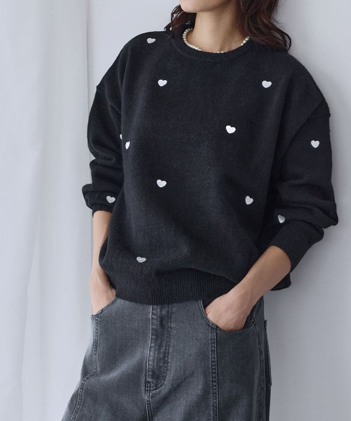 【ガール/GIRL】の《新色追加》ハート刺繍 ニット プルオーバー インテリア・キッズ・メンズ・レディースファッション・服の通販 founy(ファニー) https://founy.com/ ファッション Fashion レディースファッション Fashion for Women トップス・カットソー Cut & Sew Tops ニット Knit Tops & Sweaters カジュアルプルオーバー・ニットトップス Pullovers & Knit Tops / Casual Pullovers インナー Innerwear ジャケット Jacket, Outerwear セーター Sweater, Knitwear 長袖 Long Sleeve, Full Sleeve 再入荷 Restock / Back in Stock エレガント 上品 Elegant |ID: prp329100004731091 ipo3291000000034283778