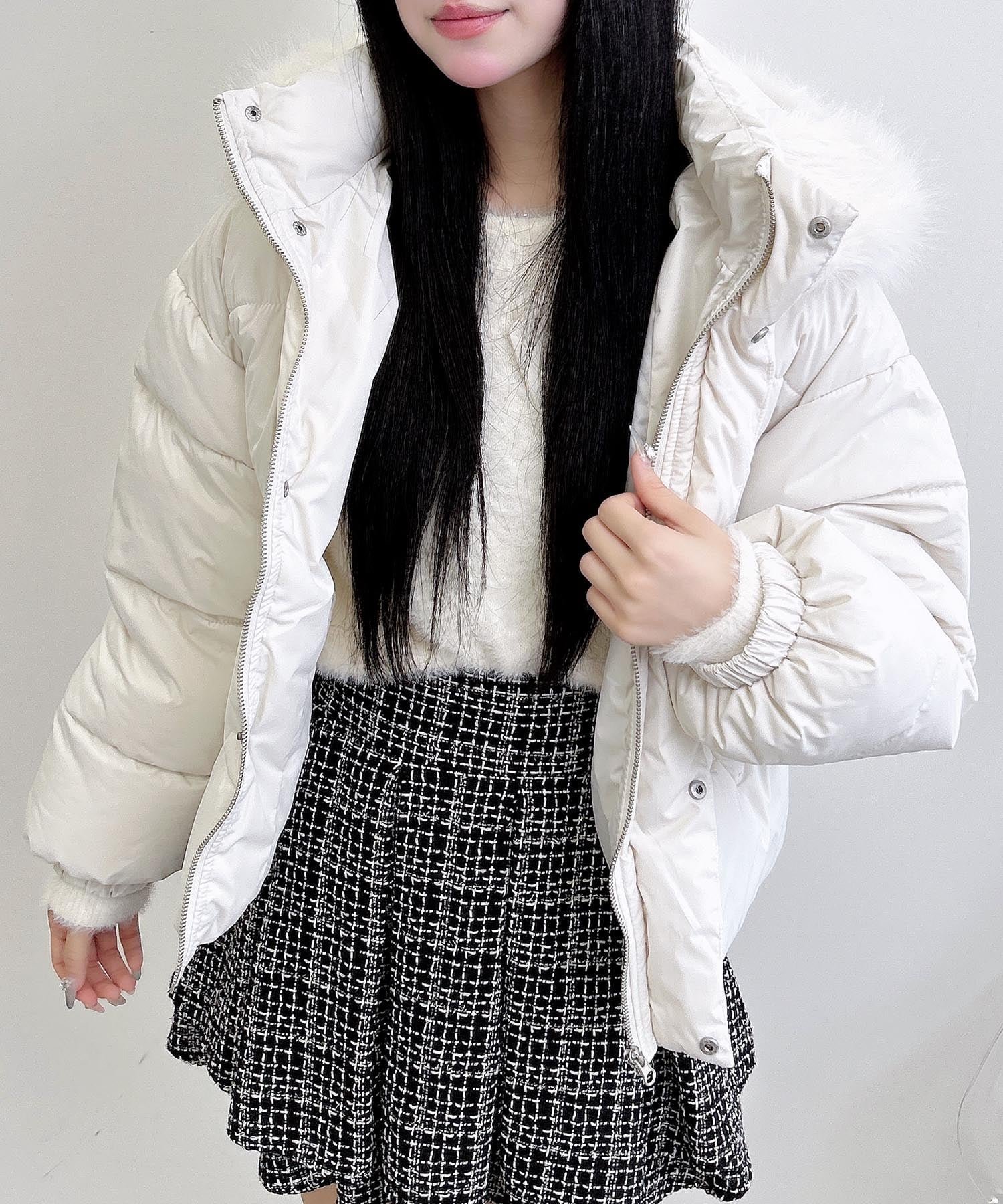 【イング/INGNI】のINGNI/ファー取り外し中綿JK 人気、トレンドファッション・服の通販 founy(ファニー) 　ファッション　Fashion　レディースファッション　Fashion for Women　ショート　Short, Short Length　シンプル　Simple, Minimal　ジップ　Zip, Zipper　ジャケット　Jacket, Outerwear　スタンド　Stand Collar, Upright Stand　スマホ　Smartphone, Mobile Device　ダウン　Down, Puffer　フロント　Front, Front Design　ブルゾン　Blouson, Bomber Jacket　ボトム　Bottoms, Lower Wear　ポケット　Pocket, Pocket Detail　防寒　Cold Protection, Winter-Ready　ロング　Long, Long-Length　冬　Winter / This Winter　 other-1|ID: prp329100004731478 ipo3291000000034175207