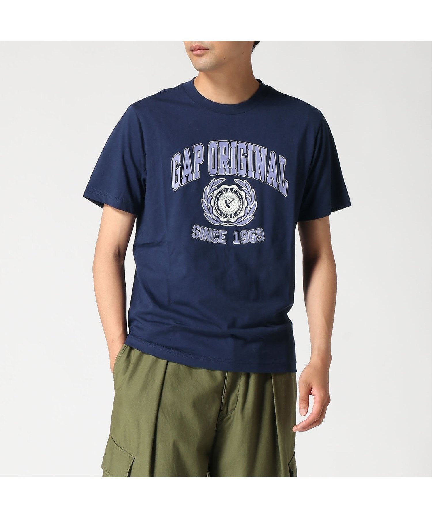 【ギャップ/GAP】のエブリディ ソフト リラックス グラフィックTシャツ インテリア・キッズ・メンズ・レディースファッション・服の通販 founy(ファニー) 　ファッション　Fashion　レディースファッション　Fashion for Women　トップス・カットソー　Cut & Sew Tops　シャツ・ブラウス・オフィスカジュアル　Elegant Blouses & Button-Ups　ロングTシャツ・Tシャツ　Longline T-Shirts & Tees　グラフィック　Graphic, Graphic Design　ショルダー　Shoulder, Shoulder Strap　ストレート　Straight, Straight Cut　ドロップ　Drop Shoulder, Dropped Style　フィット　Fit, Slim Fit　フロント　Front, Front Design　リラックス　Relax, Relaxed Fit　半袖　Short Sleeve, Half Sleeve　NEW_NAVY|ID: prp329100004731818 ipo3291000000034799597