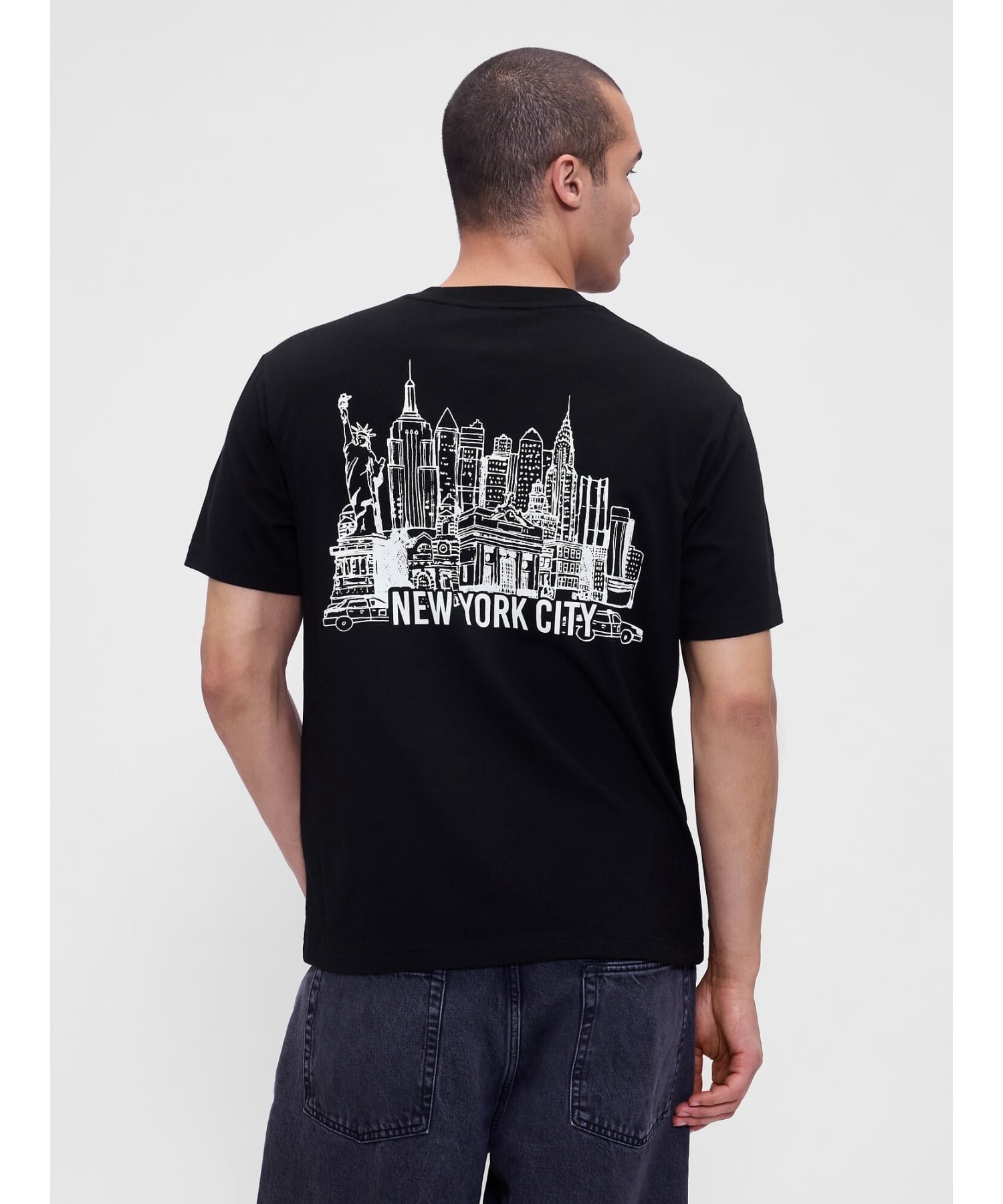 【ギャップ/GAP】のエブリディ ソフト リラックス グラフィックTシャツ インテリア・キッズ・メンズ・レディースファッション・服の通販 founy(ファニー) 　ファッション　Fashion　レディースファッション　Fashion for Women　トップス・カットソー　Cut & Sew Tops　シャツ・ブラウス・オフィスカジュアル　Elegant Blouses & Button-Ups　ロングTシャツ・Tシャツ　Longline T-Shirts & Tees　グラフィック　Graphic, Graphic Design　ショルダー　Shoulder, Shoulder Strap　ストレート　Straight, Straight Cut　ドロップ　Drop Shoulder, Dropped Style　フィット　Fit, Slim Fit　フロント　Front, Front Design　リラックス　Relax, Relaxed Fit　半袖　Short Sleeve, Half Sleeve　TRUE_BLACK_V2|ID: prp329100004731818 ipo3291000000034799600