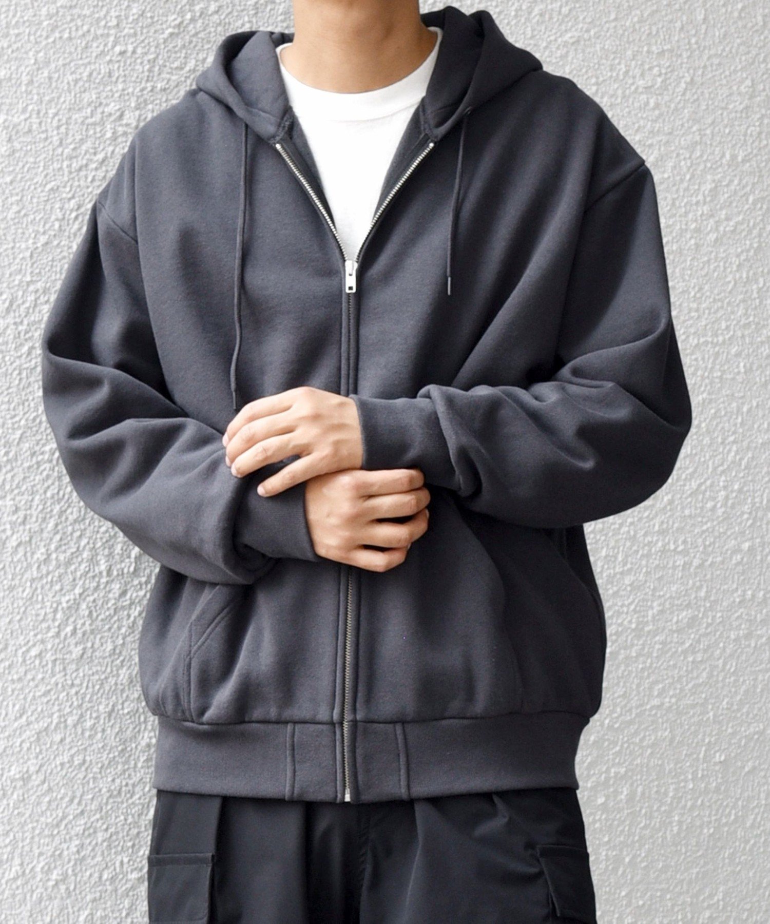 【シップス/SHIPS / MEN】のSHIPS any ヴィンテージライク 裏起毛 スウェット ジップ パーカー インテリア・キッズ・メンズ・レディースファッション・服の通販 founy(ファニー) 　ファッション　Fashion　メンズファッション　Fashion for Men　インナー　Innerwear　シンプル　Simple, Minimal　ジップ　Zip, Zipper　スウェット / スエット　Sweatshirt, Sweatwear　パーカー　Hoodie, Parka　フロント　Front, Front Design　ポケット　Pocket, Pocket Detail　羽織　Haori, Light Jacket　リラックス　Relax, Relaxed Fit　A/W・秋冬　Autumn/Winter　ダークグレー|ID: prp329100004731827 ipo3291000000034179109