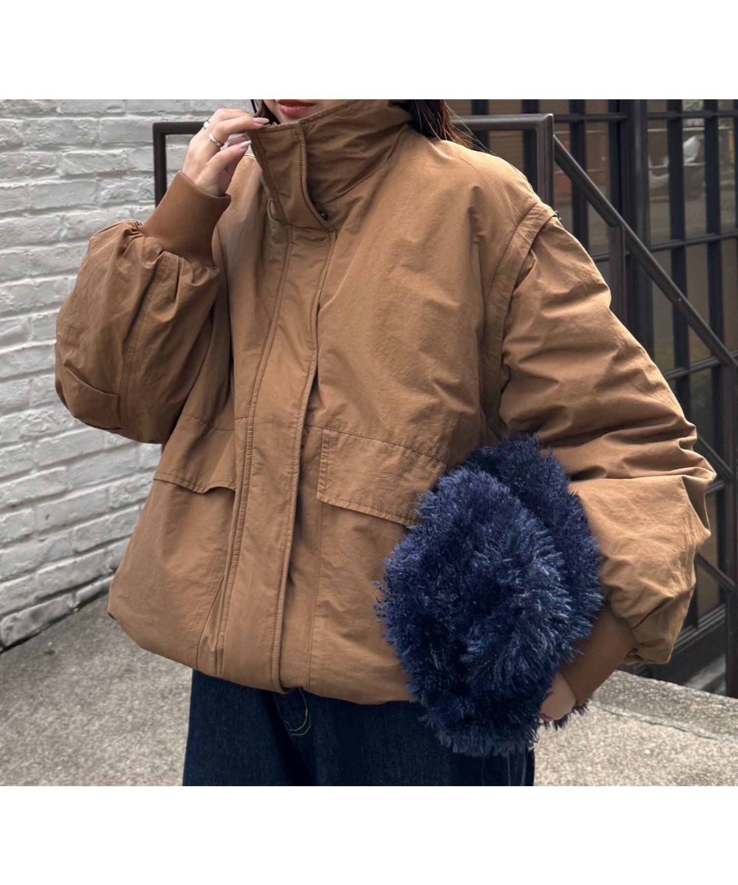 【チャオパニックティピー/CIAOPANIC TYPY】の【軽くて暖かい/マルチウェイ】BIGポケットスタンドワークアウター インテリア・キッズ・メンズ・レディースファッション・服の通販 founy(ファニー) 　ファッション　Fashion　レディースファッション　Fashion for Women　アウター　Coat / Outerwear Collection　キャップ　Cap, Baseball Cap　軽量　Lightweight, Ultra Light　スウェット / スエット　Sweatshirt, Sweatwear　スニーカー　Sneakers, Trainers　デニム　Denim, Jeans Material　ベスト　Vest, Waistcoat　ミドル　Middle Length, Mid Height　ミリタリー　Military, Army Style　ロング　Long, Long-Length　おすすめ　Recommended / Our Picks　ブラウン|ID: prp329100004731996 ipo3291000000034894264