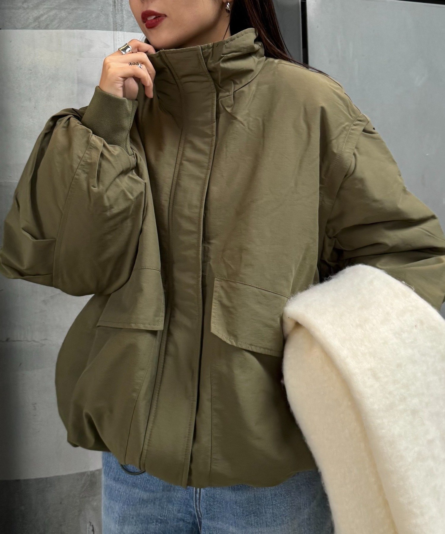 【チャオパニックティピー/CIAOPANIC TYPY】の【軽くて暖かい/マルチウェイ】BIGポケットスタンドワークアウター インテリア・キッズ・メンズ・レディースファッション・服の通販 founy(ファニー) 　ファッション　Fashion　レディースファッション　Fashion for Women　アウター　Coat / Outerwear Collection　キャップ　Cap, Baseball Cap　軽量　Lightweight, Ultra Light　スウェット / スエット　Sweatshirt, Sweatwear　スニーカー　Sneakers, Trainers　デニム　Denim, Jeans Material　ベスト　Vest, Waistcoat　ミドル　Middle Length, Mid Height　ミリタリー　Military, Army Style　ロング　Long, Long-Length　おすすめ　Recommended / Our Picks　カーキ|ID: prp329100004731996 ipo3291000000034894265