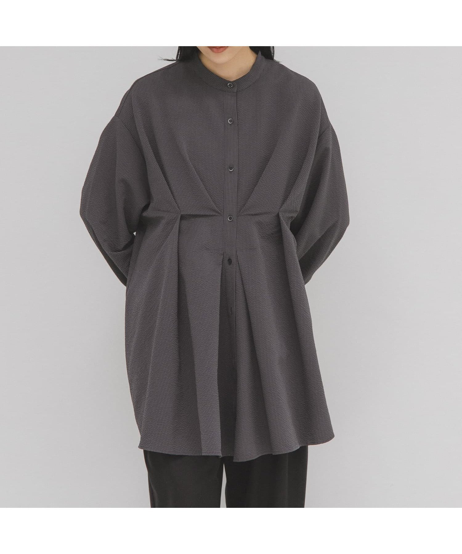 【ケービーエフ/KBF / URBAN RESEARCH】のウエストタックロングシャツ インテリア・キッズ・メンズ・レディースファッション・服の通販 founy(ファニー) 　ファッション　Fashion　レディースファッション　Fashion for Women　トップス・カットソー　Cut & Sew Tops　シャツ・ブラウス・オフィスカジュアル　Elegant Blouses & Button-Ups　2025年　2025　2025-2026秋冬・A/W　Autumn/Winter 2025–26 AW25–26　冬　Winter / This Winter　おすすめ　Recommended / Our Picks　フロント　Front, Front Design　A/W・秋冬　Autumn/Winter　羽織　Haori, Light Jacket　チャコールグレー|ID: prp329100004732038 ipo3291000000034325872