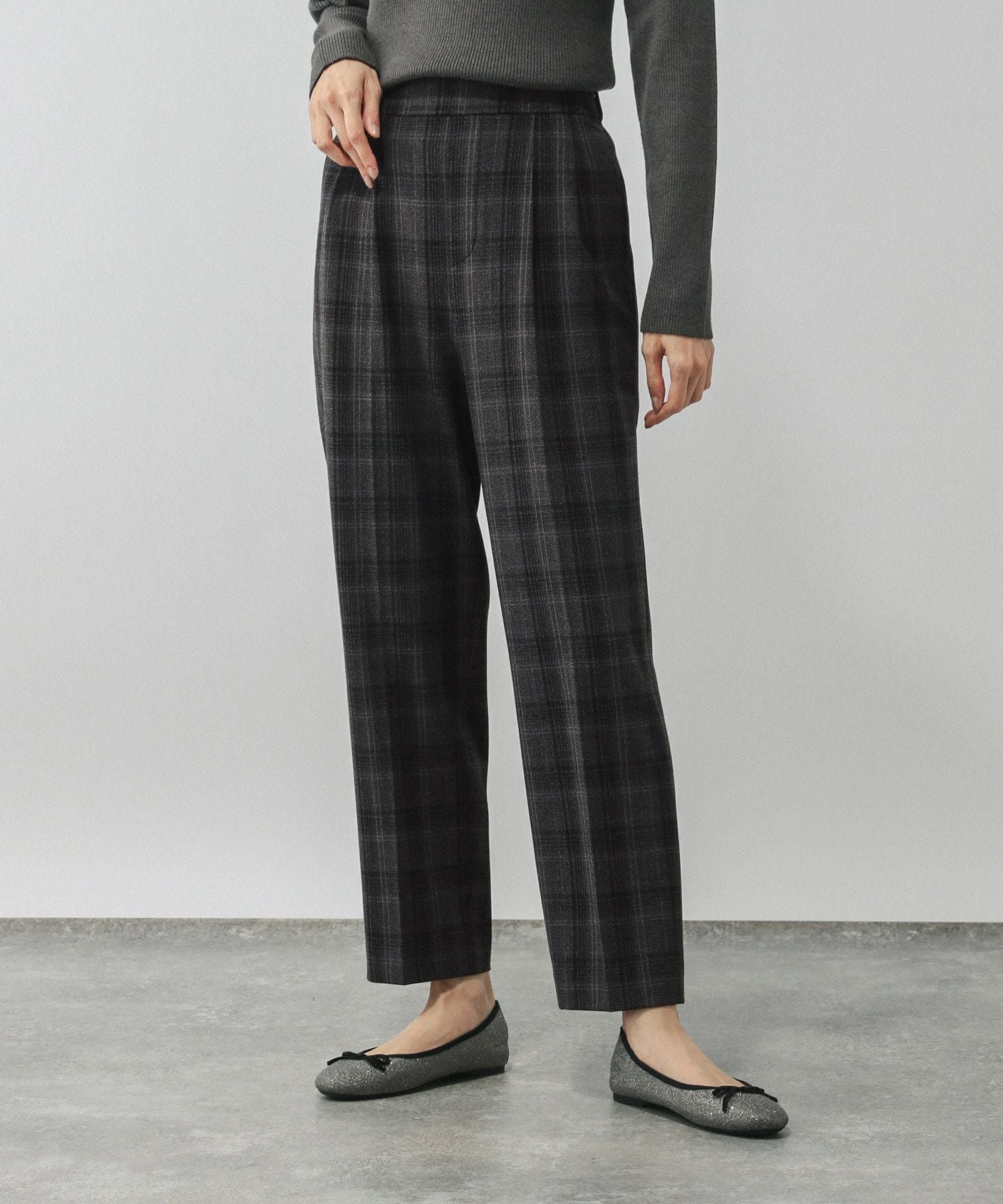 【グローバルワーク/GLOBAL WORK】のあったかウツクシルエットテーパードパンツ/575203 インテリア・キッズ・メンズ・レディースファッション・服の通販 founy(ファニー) 　ファッション　Fashion　レディースファッション　Fashion for Women　パンツ　Pants & Trousers　アクリル　Acrylic Material　カーディガン　Cardigan, Knitwear　ジップ　Zip, Zipper　ジャケット　Jacket, Outerwear　ストレッチ　Stretch, Stretchy Fabric　センター　Center, Center Line　人気　Popular, Best Seller　フラット　Flat, Flat Shoes　フロント　Front, Front Design　ポケット　Pocket, Pocket Detail　リラックス　Relax, Relaxed Fit　おすすめ　Recommended / Our Picks　ブラックチェック10|ID: prp329100004732077 ipo3291000000034808547