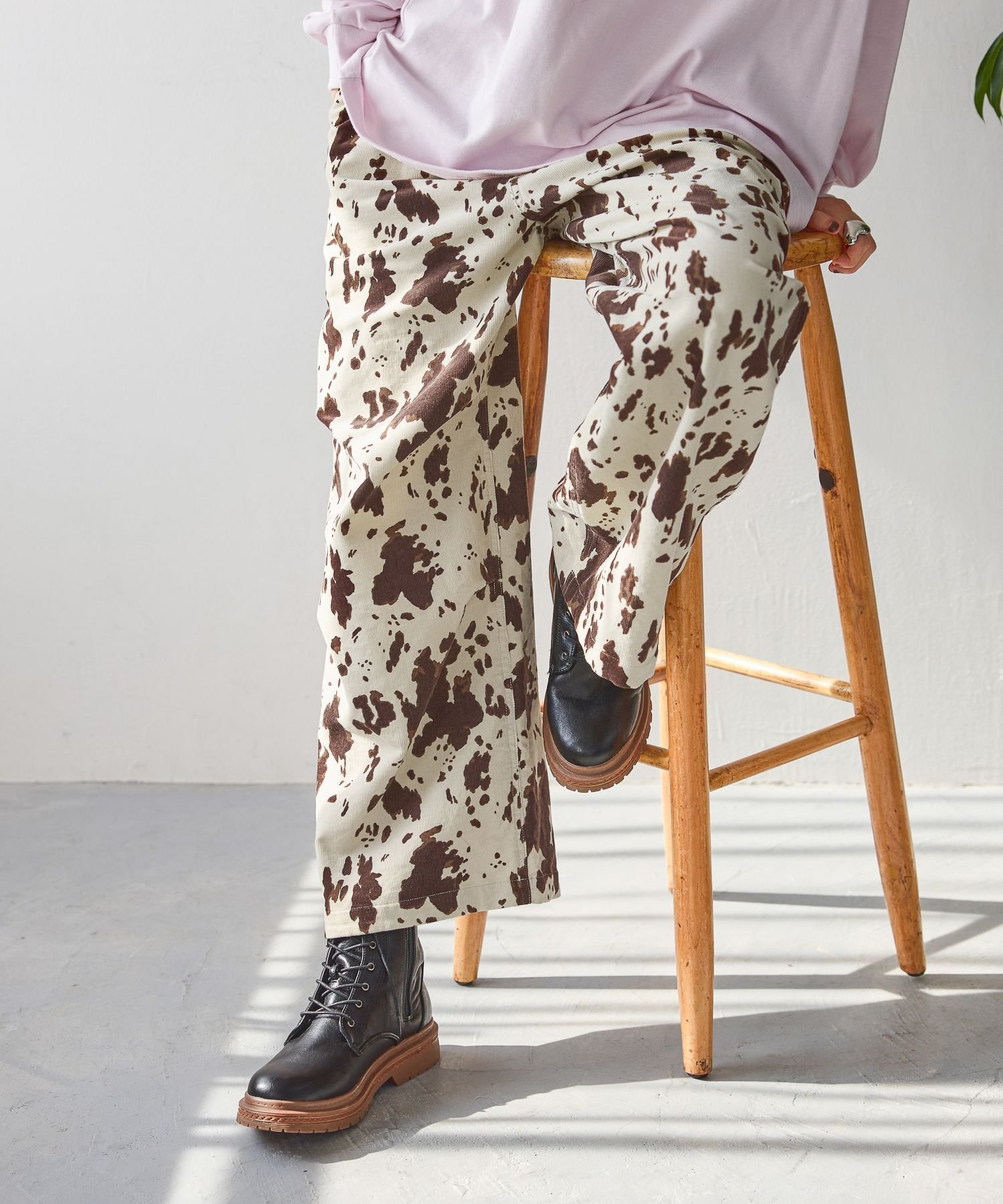 【ニコアンド/niko and】のプリントコーデュロイパンツ インテリア・キッズ・メンズ・レディースファッション・服の通販 founy(ファニー) ファッション Fashion レディースファッション Fashion for Women パンツ Pants & Trousers おすすめ Recommended / Our Picks コーデュロイ Corduroy, Cord Fabric シンプル Simple, Minimal トレンド Trend, Trending Now フラワー Flower, Floral プリント Print, Printed Pattern ペイズリー Paisley, Ethnic Pattern レオパード Leopard, Animal Print 人気 Popular, Best Seller 秋 Autumn A/W・秋冬 Autumn/Winter カウパターン|ID: prp329100004732123 ipo3291000000034443648