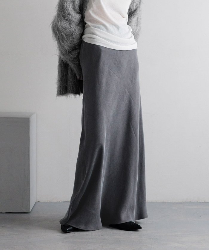 【ローリーズファーム/LOWRYS FARM】のフィブリルサテンスカート インテリア・キッズ・メンズ・レディースファッション・服の通販 founy(ファニー) https://founy.com/ ファッション Fashion レディースファッション Fashion for Women スカート Skirts カットソー Cut and Sewn Top バイアス Bias, Diagonal Cut バランス Balance, Style Balance フィット Fit, Slim Fit フレア Flare, Flared エレガント 上品 Elegant A/W・秋冬 Autumn/Winter |ID: prp329100004732146 ipo3291000000034658906