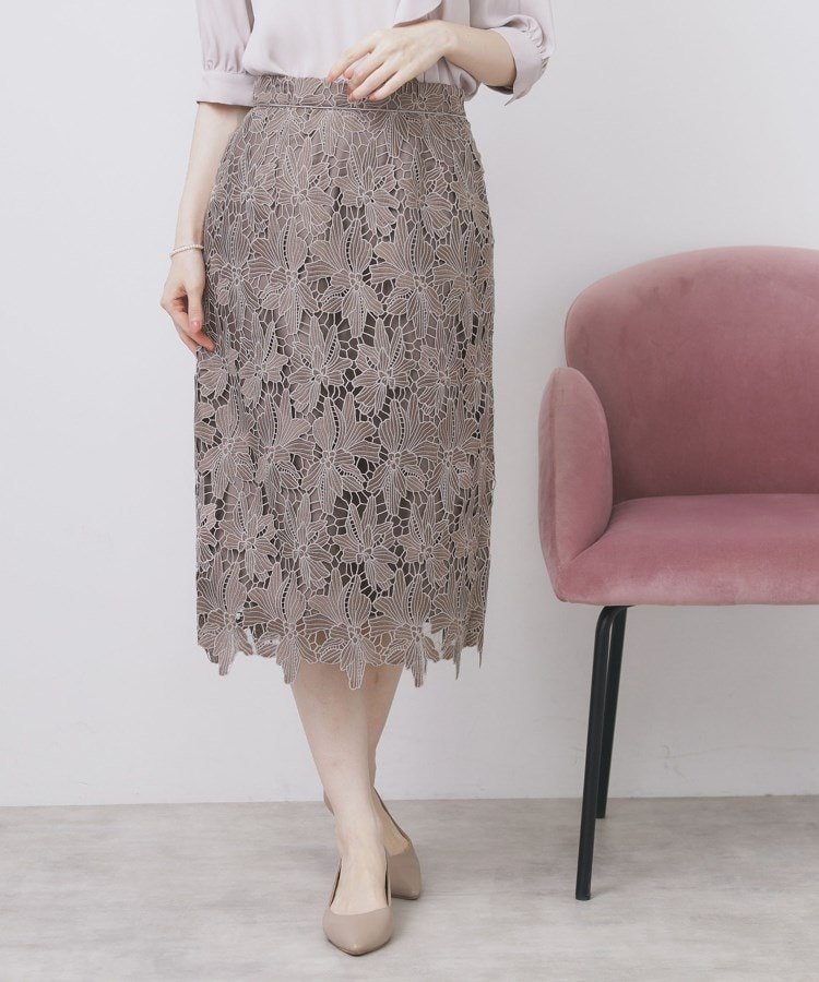 【インデックス/INDEX】の《S-3Lサイズ》バイカラーレースタイトスカート【洗濯機洗い可】 人気、トレンドファッション・服の通販 founy(ファニー) 　ファッション　Fashion　レディースファッション　Fashion for Women　スカート　Skirts　サテン　Satin, Glossy Fabric　シンプル　Simple, Minimal　スマート　Smart, Elegant　定番　Standard, Basic Item　フィット　Fit, Slim Fit　フラワー　Flower, Floral　ポケット　Pocket, Pocket Detail　モチーフ　Motif, Design Theme　レース　Lace, Lace Fabric　エレガント 上品　Elegant　 other-1|ID: prp329100004732197 ipo3291000000034659001