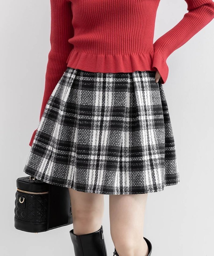【ランダ/RANDA】のタックフレアミニスカート インテリア・キッズ・メンズ・レディースファッション・服の通販 founy(ファニー) https://founy.com/ ファッション Fashion レディースファッション Fashion for Women スカート Skirts ミニスカート Mini Skirts クラシカル Classical, Vintage-Inspired ショート Short, Short Length タイツ Tights, Legwear チェック Check, Plaid, Tartan バランス Balance, Style Balance フェミニン Feminine, Girly フレア Flare, Flared ボックス Boxy, Box Shape ミニスカート Mini Skirt, Short Skirt リブニット Rib Knit, Ribbed Knit ロング Long, Long-Length 楽ちん Easy Fit, Comfortable 冬 Winter / This Winter |ID: prp329100004732293 ipo3291000000034182616
