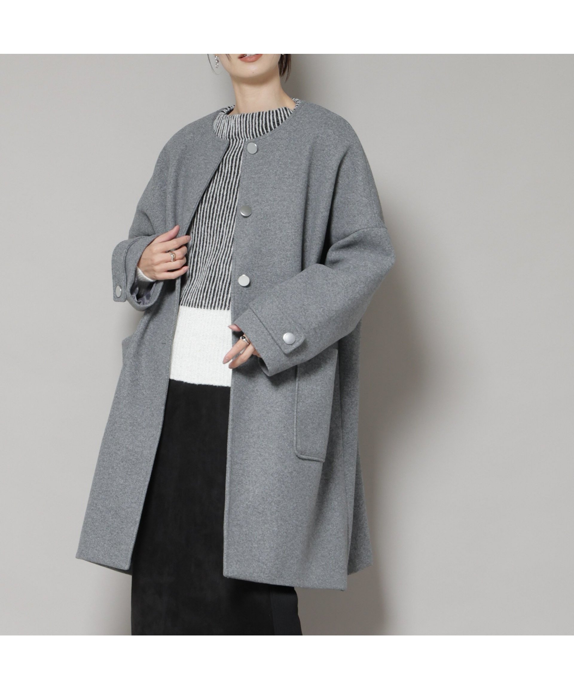 【ナノ ユニバース/nano universe】のノーカラーコクーンミドルコート インテリア・キッズ・メンズ・レディースファッション・服の通販 founy(ファニー) 　ファッション　Fashion　レディースファッション　Fashion for Women　アウター　Coat / Outerwear Collection　コート・ロングコート・ピーコート　Long Coats, Peacoats & More　アクセサリー　Fashion Accessories　インナー　Innerwear　シンプル　Simple, Minimal　センター　Center, Center Line　デニム　Denim, Jeans Material　バランス　Balance, Style Balance　ポケット　Pocket, Pocket Detail　メタル　Metal, Metal Parts　ワイド　Wide, Wide Fit　アウトレット　Outlet / Clearance　おすすめ　Recommended / Our Picks　エレガント 上品　Elegant　ビジネス 仕事 通勤　Business / Work / Commuting　2025年　2025　2025-2026秋冬・A/W　Autumn/Winter 2025–26 AW25–26　グレー|ID: prp329100004732396 ipo3291000000034451347