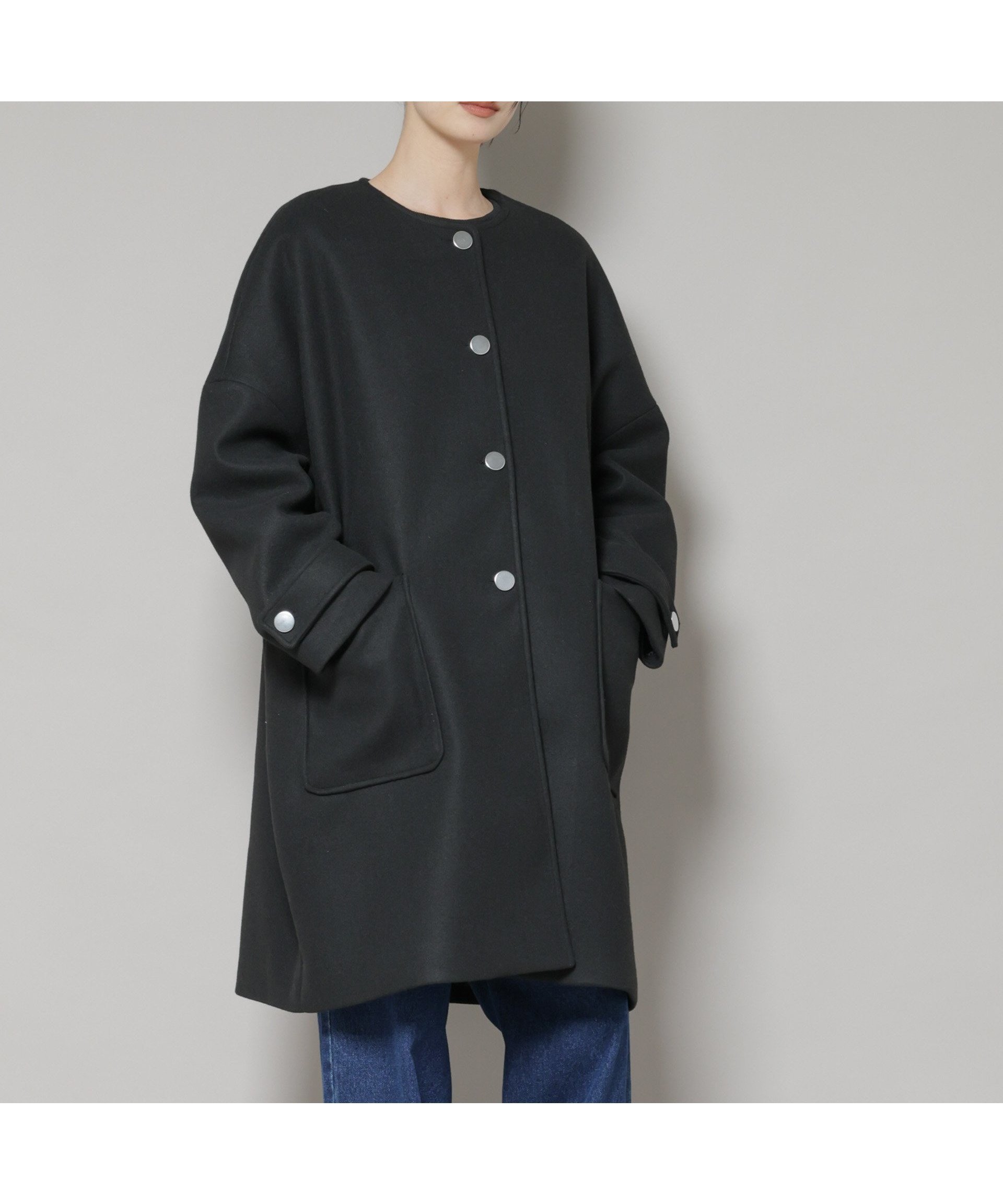 【ナノ ユニバース/nano universe】のノーカラーコクーンミドルコート インテリア・キッズ・メンズ・レディースファッション・服の通販 founy(ファニー) 　ファッション　Fashion　レディースファッション　Fashion for Women　アウター　Coat / Outerwear Collection　コート・ロングコート・ピーコート　Long Coats, Peacoats & More　アクセサリー　Fashion Accessories　シンプル　Simple, Minimal　センター　Center, Center Line　バランス　Balance, Style Balance　ポケット　Pocket, Pocket Detail　メタル　Metal, Metal Parts　ワイド　Wide, Wide Fit　冬　Winter / This Winter　アウトレット　Outlet / Clearance　エレガント 上品　Elegant　ビジネス 仕事 通勤　Business / Work / Commuting　2025年　2025　2025-2026秋冬・A/W　Autumn/Winter 2025–26 AW25–26　ブラック|ID: prp329100004732396 ipo3291000000034945911