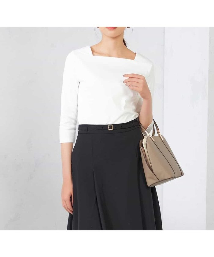 【アー ヴェー ヴェー/a.v.v】のスクエアネックスムースTシャツ インテリア・キッズ・メンズ・レディースファッション・服の通販 founy(ファニー) https://founy.com/ ファッション Fashion レディースファッション Fashion for Women トップス・カットソー Cut & Sew Tops シャツ・ブラウス・オフィスカジュアル Elegant Blouses & Button-Ups ロングTシャツ・Tシャツ Longline T-Shirts & Tees おすすめ Recommended / Our Picks なめらか Smooth, Silky Texture インナー Innerwear シンプル Simple, Minimal ジャケット Jacket, Outerwear スクエア Square, Square Shape スリット Slit, Slit Detail トレンド Trend, Trending Now ボトム Bottoms, Lower Wear 再入荷 Restock / Back in Stock ビジネス 仕事 通勤 Business / Work / Commuting |ID: prp329100004732473 ipo3291000000034570126