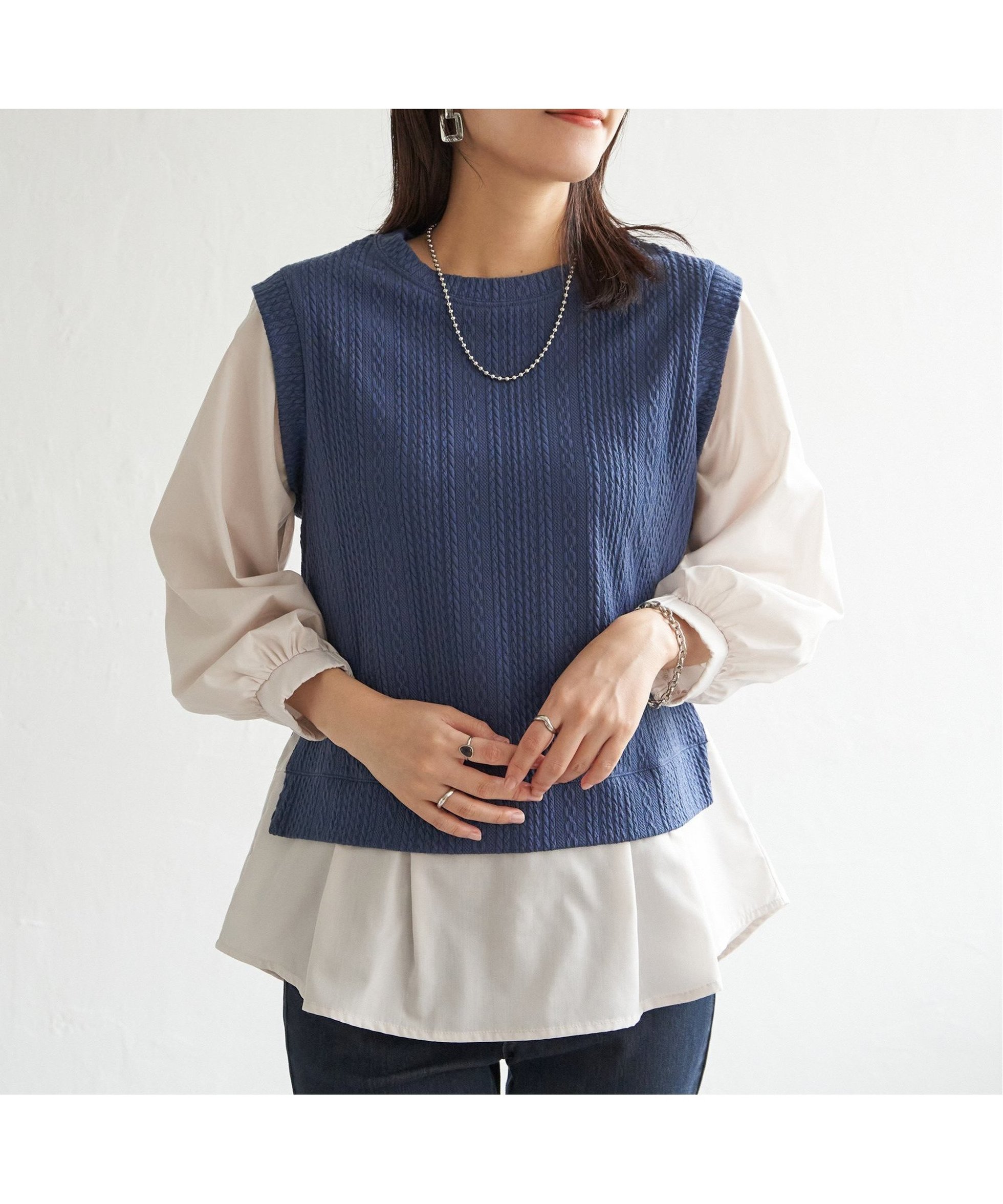 【イッカ/ikka】の【親子コーデ】ケーブル柄レイヤードプルオーバー インテリア・キッズ・メンズ・レディースファッション・服の通販 founy(ファニー) ファッション Fashion レディースファッション Fashion for Women トップス・カットソー Cut & Sew Tops カジュアルプルオーバー・ニットトップス Pullovers & Knit Tops / Casual Pullovers おすすめ Recommended / Our Picks カットソー Cut and Sewn Top カフス Cuff Design ストライプ Stripe, Striped Pattern バランス Balance, Style Balance ベスト Vest, Waistcoat ブルー|ID: prp329100004732534 ipo3291000000034457285