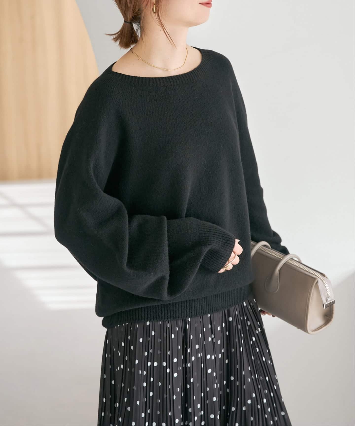 【スピック&スパン/Spick & Span】のニュアンスコクーンシルエットニット インテリア・キッズ・メンズ・レディースファッション・服の通販 founy(ファニー) 　ファッション　Fashion　レディースファッション　Fashion for Women　トップス・カットソー　Cut & Sew Tops　ニット　Knit Tops & Sweaters　スラックス　Slacks, Dress Pants　デニム　Denim, Jeans Material　ホールガーメント　WholeGarment, Seamless Knit　リラックス　Relax, Relaxed Fit　ワイド　Wide, Wide Fit　エレガント 上品　Elegant　ブラック|ID: prp329100004732849 ipo3291000000034792997