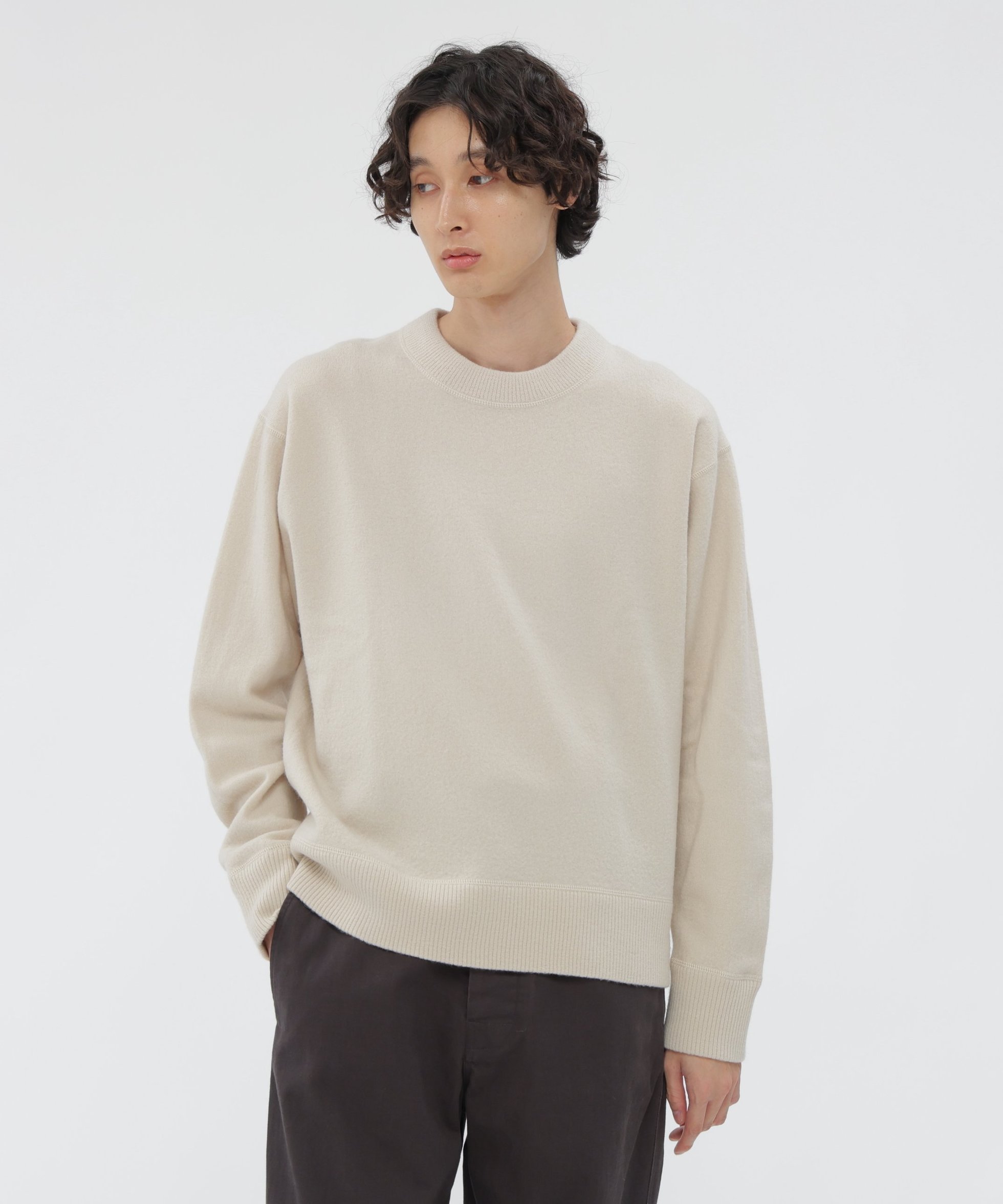 【マーガレット ハウエル/MARGARET HOWELL / MEN】のFELTED ROUGH WOOL KNITWEAR インテリア・キッズ・メンズ・レディースファッション・服の通販 founy(ファニー) 　ファッション　Fashion　メンズファッション　Fashion for Men　シンプル　Simple, Minimal　スウェット / スエット　Sweatshirt, Sweatwear　メルトン　Melton, Heavy Wool　リラックス　Relax, Relaxed Fit　ECRU2|ID: prp329100004732922 ipo3291000000034187172