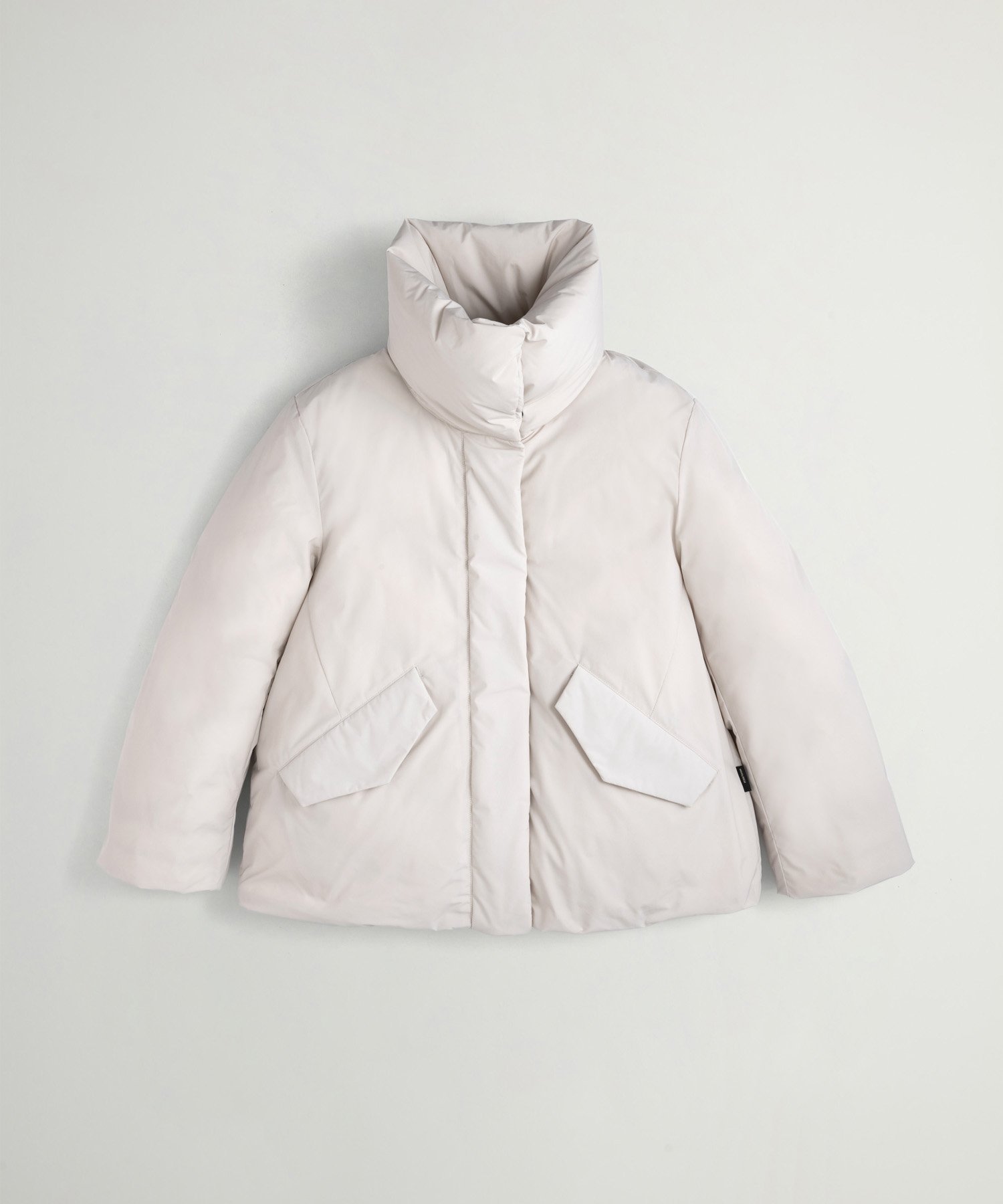 【ウールリッチ/WOOLRICH】の【公式】ラグジュアリー コクーン ジャケット / LUXURY COCOON JACKET インテリア・キッズ・メンズ・レディースファッション・服の通販 founy(ファニー) 　ファッション　Fashion　レディースファッション　Fashion for Women　アウター　Coat / Outerwear Collection　レディースジャケット・軽アウター　Jackets　コクーン　Cocoon, Cocoon Silhouette　ジャケット　Jacket, Outerwear　ダウン　Down, Puffer　ファブリック　Fabric, Textile　ラグジュアリー　Luxury, Elegant　ラップ　Wrap, Wrap Design　BEIGE|ID: prp329100004733133 ipo3291000000034190266