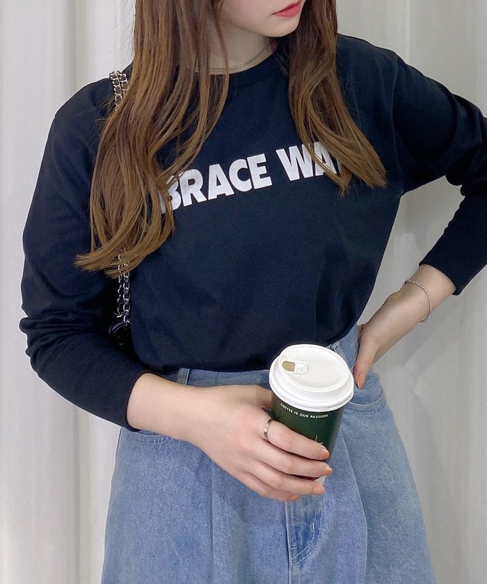【イング/INGNI】の【WEB限定】アソートロゴロングTシャツ インテリア・キッズ・メンズ・レディースファッション・服の通販 founy(ファニー) https://founy.com/ ファッション Fashion レディースファッション Fashion for Women トップス・カットソー Cut & Sew Tops シャツ・ブラウス・オフィスカジュアル Elegant Blouses & Button-Ups ロングTシャツ・Tシャツ Longline T-Shirts & Tees スマホ Smartphone, Mobile Device フロント Front, Front Design プリント Print, Printed Pattern ベーシック Basic, Essential |ID: prp329100004733137 ipo3291000000034190326