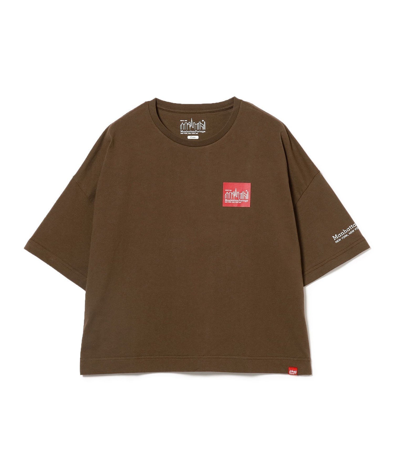 【ビーミングライフストアバイビームス/B:MING LIFE STORE by BEAMS】の【10/2新規値下げ】Manhattan Portage / ショートスリーブ プリント Tシャツ 25AW 秋まで使える インテリア・キッズ・メンズ・レディースファッション・服の通販 founy(ファニー) 　ファッション　Fashion　レディースファッション　Fashion for Women　トップス・カットソー　Cut & Sew Tops　シャツ・ブラウス・オフィスカジュアル　Elegant Blouses & Button-Ups　ロングTシャツ・Tシャツ　Longline T-Shirts & Tees　キャップ&ハット　Hats & Caps　秋　Autumn　ショート　Short, Short Length　スリーブ　Sleeve, Long Sleeve / Short Sleeve　ニューヨーク　New York, NYC Style　プリント　Print, Printed Pattern　ベーシック　Basic, Essential　ボックス　Boxy, Box Shape　再入荷　Restock / Back in Stock　おすすめ　Recommended / Our Picks　2025年　2025　2025-2026秋冬・A/W　Autumn/Winter 2025–26 AW25–26　D.BROWN|ID: prp329100004733259 ipo3291000000034191443