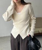 【カプリシューレマージュ/CAPRICIEUX LEMAGE】の【華奢見えが叶う】クロスVネックニット 人気、トレンドファッション・服の通販 founy(ファニー) ファッション Fashion レディースファッション Fashion for Women トップス・カットソー Cut & Sew Tops ニット Knit Tops & Sweaters Vネックトップス V-Neck Tops / V-Cut Neckline Shirts おすすめ Recommended / Our Picks デニム Denim, Jeans Material ボトム Bottoms, Lower Wear マキシ Maxi, Full Length ワイド Wide, Wide Fit thumbnail アイボリー|ID: prp329100004733292 ipo3291000000034470182