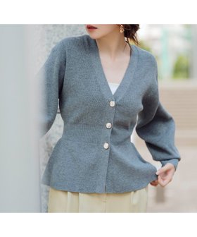 【ナチュラル ビューティー ベーシック/NATURAL BEAUTY BASIC】のペプラムフォルムカーディガン 人気、トレンドファッション・服の通販 founy(ファニー) ファッション Fashion レディースファッション Fashion for Women トップス・カットソー Cut & Sew Tops カーディガン・羽織り Layered Style Cardigans カーディガン Cardigan, Knitwear シェイプ Shape, Slim Fit スリット Slit, Slit Detail スリーブ Sleeve, Long Sleeve / Short Sleeve フォルム Silhouette, Form フロント Front, Front Design 畦 Ribbed Knit |ID:prp329100004733354