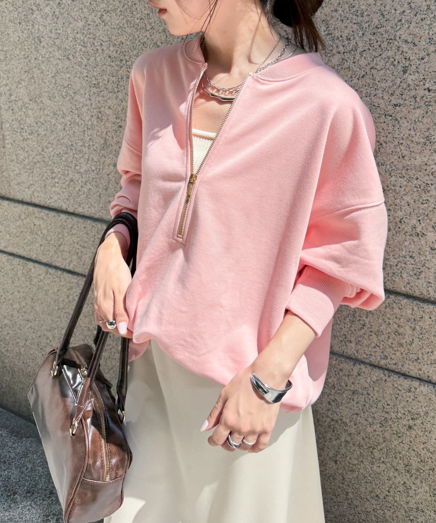 【ラナン/Ranan】のRanan/フロントハーフジップスウェット インテリア・キッズ・メンズ・レディースファッション・服の通販 founy(ファニー) 　ファッション　Fashion　レディースファッション　Fashion for Women　トップス・カットソー　Cut & Sew Tops　レディースパーカー・カジュアルフーディー　Casual Hoodies & Sweatshirts　スウェット・クルーネックトップス　Sweatshirts & Crewnecks / Relaxed Fit Sweat Tops　インナー　Innerwear　ショルダー　Shoulder, Shoulder Strap　シンプル　Simple, Minimal　ジップ　Zip, Zipper　スウェット / スエット　Sweatshirt, Sweatwear　タイトスカート　Pencil Skirt, Tight Skirt　トレンド　Trend, Trending Now　ドロップ　Drop Shoulder, Dropped Style　プレート　Plate, Dish　ポケット　Pocket, Pocket Detail　ロング　Long, Long-Length　おすすめ　Recommended / Our Picks　PI|ID: prp329100004733374 ipo3291000000034192475