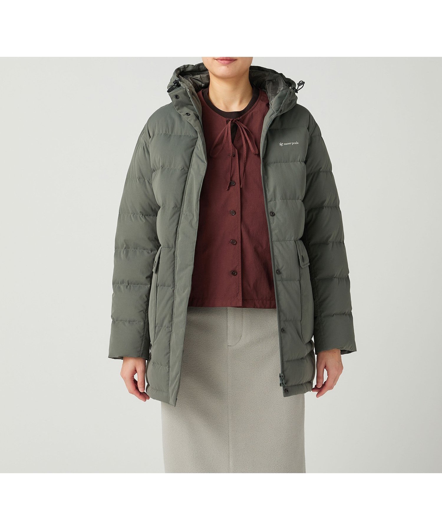 【スノーピーク/SNOW PEAK】のEveryday Down Jacket Women s インテリア・キッズ・メンズ・レディースファッション・服の通販 founy(ファニー)  ファッション Fashion レディースファッション Fashion for Women アウター Coat / Outerwear Collection レディースジャケット・軽アウター Jackets インナー Innerwear カフス Cuff Design シンプル Simple, Minimal ジャケット Jacket, Outerwear スマート Smart, Elegant ダウン Down, Puffer ドローコード Drawcord, Drawstring Cord フェザー Feather, Feather Detail ポケット Pocket, Pocket Detail ミドル Middle Length, Mid Height A/W・秋冬 Autumn/Winter 冬 Winter / This Winter おすすめ Recommended / Our Picks 2025年 2025 2025-2026秋冬・A/W Autumn/Winter 2025–26 AW25–26 CHARCOAL|ID: prp329100004733396 ipo3291000000034349681