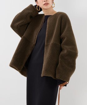 【マイカ ディール/MICA & DEAL】のリバーシブルノーカラーボアコート 人気、トレンドファッション・服の通販 founy(ファニー) ファッション Fashion レディースファッション Fashion for Women アウター Coat / Outerwear Collection コート・ロングコート・ピーコート Long Coats, Peacoats & More ダウン Down, Puffer デニム Denim, Jeans Material パーカー Hoodie, Parka フェイクムートン Faux Shearling, Faux Mouton ポケット Pocket, Pocket Detail ムートン Shearling, Mouton リバーシブル Reversible, Two-Sided リラックス Relax, Relaxed Fit |ID:prp329100004733451