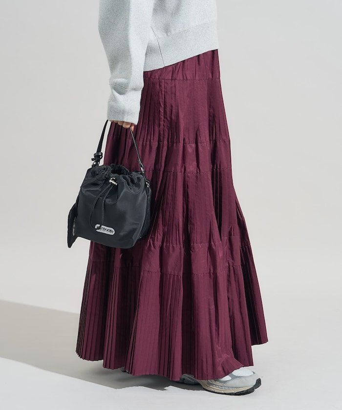 【フリークスストア/FREAK'S STORE】のタフタ プリーツティアードスカート 25AW インテリア・キッズ・メンズ・レディースファッション・服の通販 founy(ファニー) 　ファッション　Fashion　レディースファッション　Fashion for Women　スカート　Skirts　ティアードスカート　Tiered Skirts　2025年　2025　2025-2026秋冬・A/W　Autumn/Winter 2025–26 AW25–26　冬　Winter / This Winter　シューズ　Shoes, Footwear　ショート　Short, Short Length　スニーカー　Sneakers, Trainers　タフタ　Taffeta, Structured Fabric　ティアード　Tiered, Tiered Style　バランス　Balance, Style Balance　フラット　Flat, Flat Shoes　プリーツ　Pleats, Pleated　ロング　Long, Long-Length　A/W・秋冬　Autumn/Winter　ワインレッド|ID: prp329100004733483 ipo3291000000034620925
