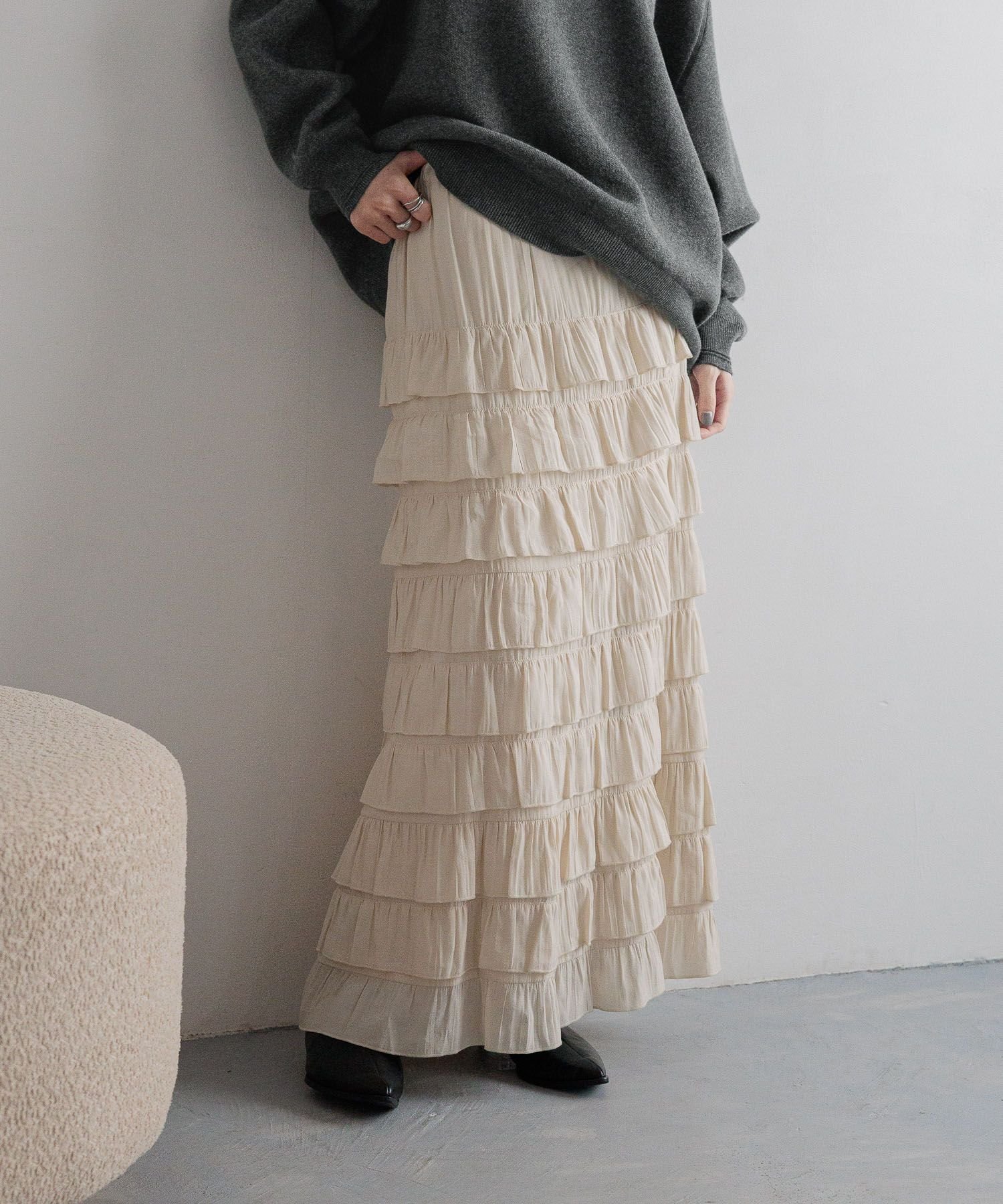 【ローリーズファーム/LOWRYS FARM】のフリルスカート インテリア・キッズ・メンズ・レディースファッション・服の通販 founy(ファニー) 　ファッション　Fashion　レディースファッション　Fashion for Women　スカート　Skirts　おすすめ　Recommended / Our Picks　カーディガン　Cardigan, Knitwear　コンパクト　Compact, Small Size　シンプル　Simple, Minimal　バランス　Balance, Style Balance　フリル　Frill, Ruffle　秋　Autumn　アイボリー|ID: prp329100004733556 ipo3291000000034727042