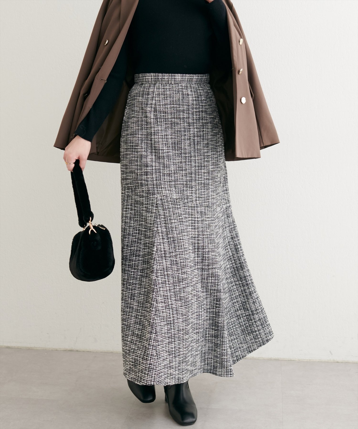 【ナチュラルクチュール/natural couture】の【WEB限定】イレヘムツイードチェックスカート インテリア・キッズ・メンズ・レディースファッション・服の通販 founy(ファニー) ファッション Fashion レディースファッション Fashion for Women スカート Skirts アシンメトリー Asymmetrical Style スウェット / スエット Sweatshirt, Sweatwear スニーカー Sneakers, Trainers チェック Check, Plaid, Tartan ツイード Twill, Twill Weave ポケット Pocket, Pocket Detail リラックス Relax, Relaxed Fit A/W・秋冬 Autumn/Winter 再入荷 Restock / Back in Stock おすすめ Recommended / Our Picks エレガント 上品 Elegant 2025年 2025 2025-2026秋冬・A/W Autumn/Winter 2025–26 AW25–26 ブラック|ID: prp329100004733619 ipo3291000000034529665