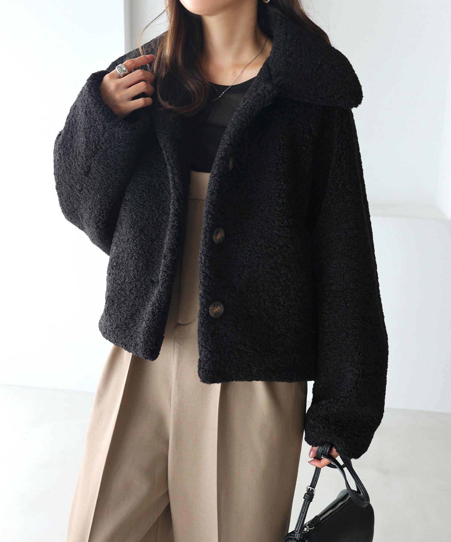 【アンドミー/andme】のショート丈 テディベア ボア コート 人気、トレンドファッション・服の通販 founy(ファニー) 　ファッション　Fashion　レディースファッション　Fashion for Women　アウター　Coat / Outerwear Collection　コート・ロングコート・ピーコート　Long Coats, Peacoats & More　ショート　Short, Short Length　ジャケット　Jacket, Outerwear　トレンド　Trend, Trending Now　バランス　Balance, Style Balance　ポケット　Pocket, Pocket Detail　冬　Winter / This Winter　おすすめ　Recommended / Our Picks　 other-1|ID: prp329100004733661 ipo3291000000034497276