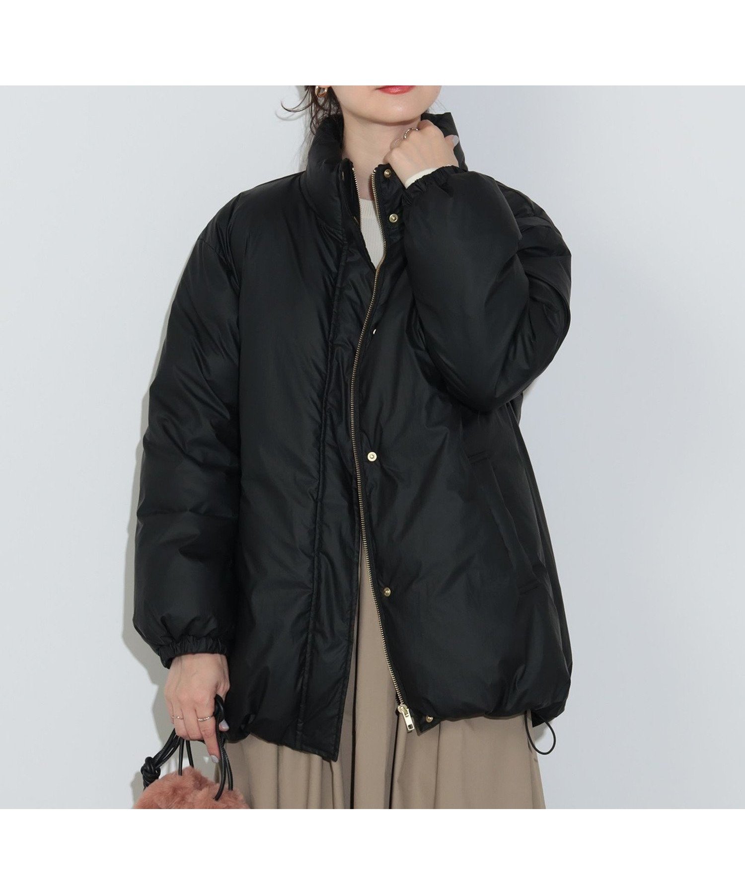 【ビームス ウイメン/BEAMS】のブライト タフタ ブルゾン インテリア・キッズ・メンズ・レディースファッション・服の通販 founy(ファニー) 　ファッション　Fashion　レディースファッション　Fashion for Women　アウター　Coat / Outerwear Collection　ブルゾンジャケット・スポーティアウター　Blouson Jackets　ギャザー　Gathered, Ruffled　コーティング　Coating, Coated Finish　シャーリング　Shirring, Ruched　シンプル　Simple, Minimal　ストレート　Straight, Straight Cut　タフタ　Taffeta, Structured Fabric　ブライト　Bright, Shiny　ブルゾン　Blouson, Bomber Jacket　エレガント 上品　Elegant　BLACK|ID: prp329100004733747 ipo3291000000034194679
