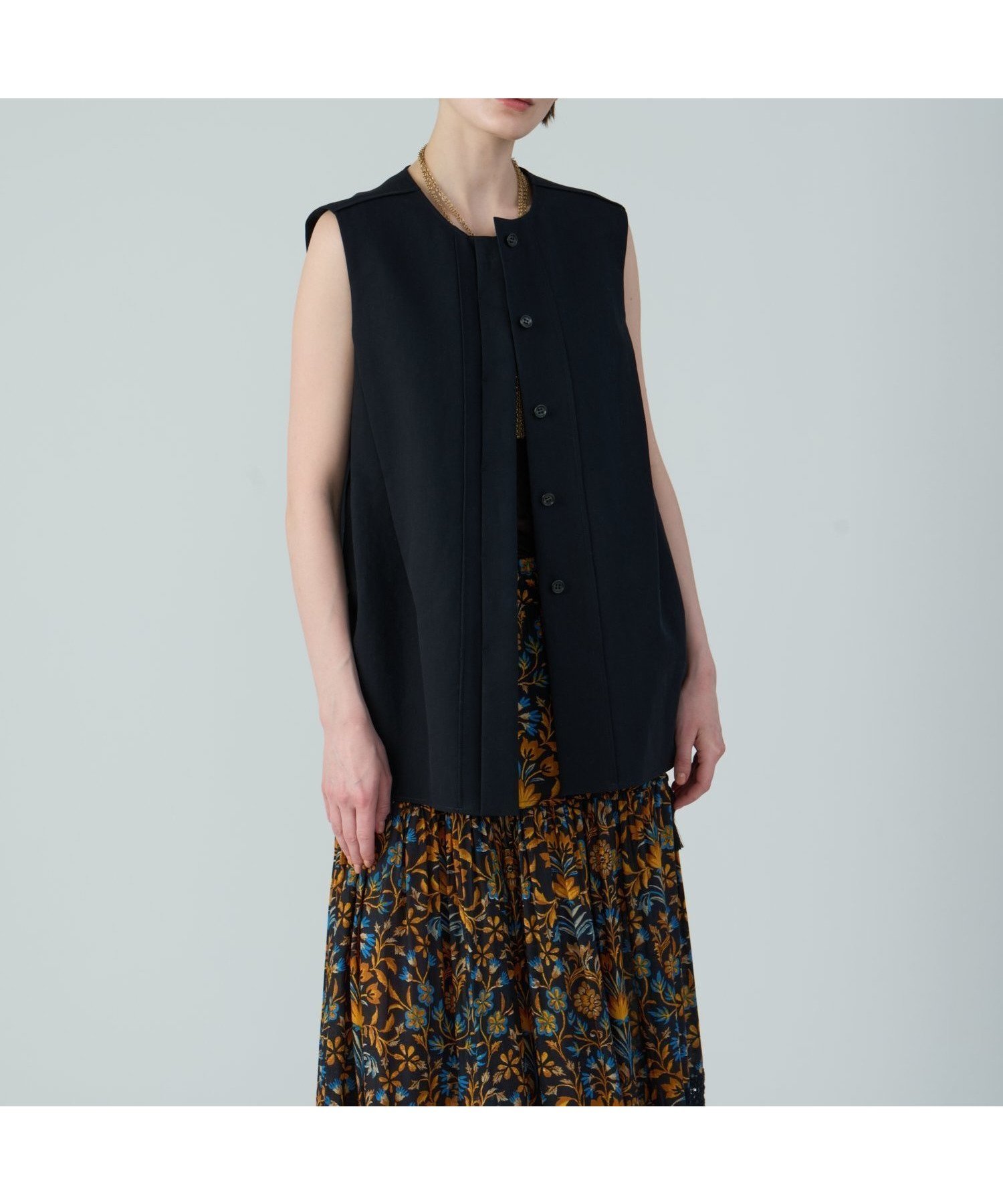 【ハウス オブ ロータス/HOUSE OF LOTUS】のコットンダブルクロスサイドタックジレ インテリア・キッズ・メンズ・レディースファッション・服の通販 founy(ファニー) 　ファッション　Fashion　レディースファッション　Fashion for Women　アウター　Coat / Outerwear Collection　トップス・カットソー　Cut & Sew Tops　ベスト&ジレ / 重ね着スタイル　Vests & Gilets　2025年　2025　2025春夏・S/S　Spring/Summer 2025 SS25　タンブラー　Tumbler, Travel Mug　ネップ　Nepp, Slub Yarn　フォルム　Silhouette, Form　夏　Summer　S/S・春夏　SS, Spring/Summer, Warm Season　ネイビー|ID: prp329100004734041 ipo3291000000034196494