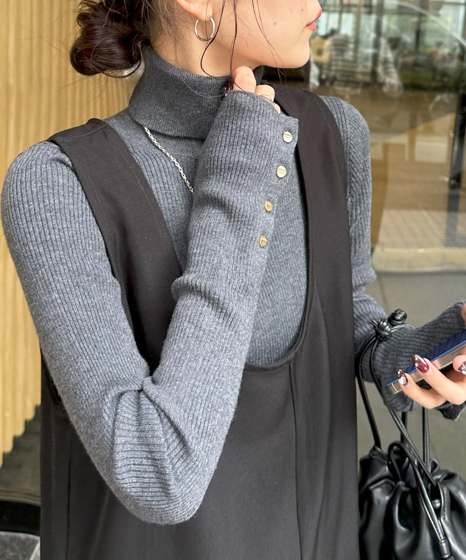 【ディスコート/Discoat】の【新色追加!】リブ袖口ボタンタートル《WEB限定カラーあり》 インテリア・キッズ・メンズ・レディースファッション・服の通販 founy(ファニー) ファッション Fashion レディースファッション Fashion for Women トップス・カットソー Cut & Sew Tops おすすめ Recommended / Our Picks インナー Innerwear ジャケット Jacket, Outerwear スラックス Slacks, Dress Pants タートル Turtleneck, Turtle Collar タートルネック Turtleneck, High Neck デニム Denim, Jeans Material フィット Fit, Slim Fit ベスト Vest, Waistcoat ダークグレー|ID: prp329100004734092 ipo3291000000034883644