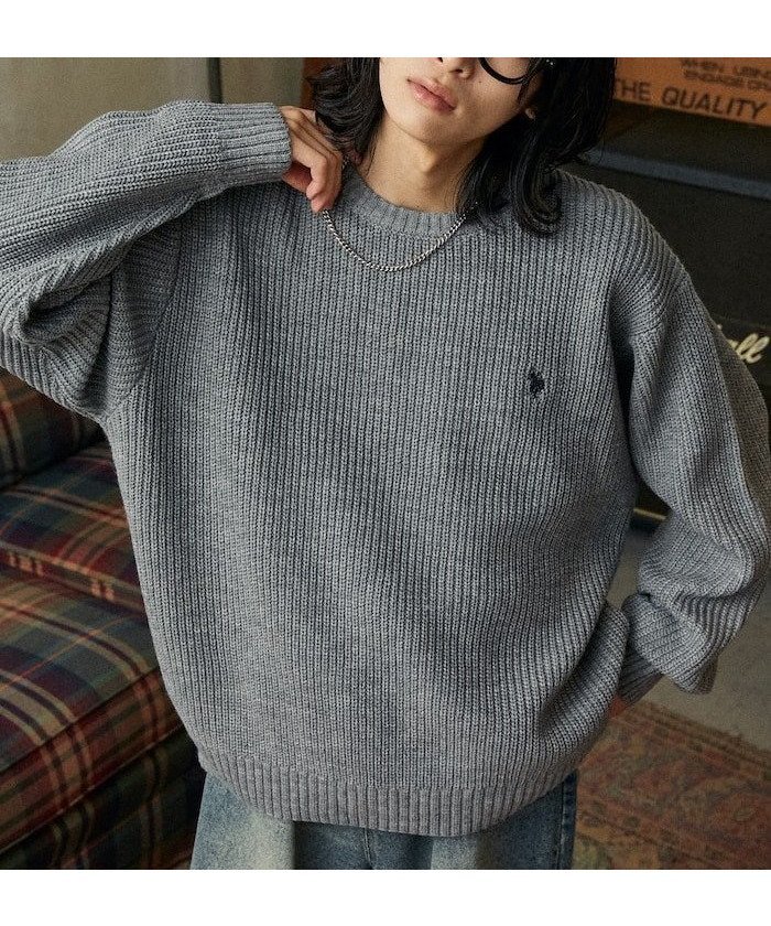 【フリークスストア/FREAK'S STORE】の別注 刺繍畔編みクルーネックニット 25AW インテリア・キッズ・メンズ・レディースファッション・服の通販 founy(ファニー) https://founy.com/ ファッション Fashion レディースファッション Fashion for Women トップス・カットソー Cut & Sew Tops ニット Knit Tops & Sweaters 2025年 2025 2025-2026秋冬・A/W Autumn/Winter 2025–26 AW25–26 冬 Winter / This Winter シンプル Simple, Minimal トレンド Trend, Trending Now モチーフ Motif, Design Theme リラックス Relax, Relaxed Fit ワンポイント One Point, Statement Accent エレガント 上品 Elegant 別注 Limited Edition, Custom Order A/W・秋冬 Autumn/Winter |ID: prp329100004734254 ipo3291000000034197783