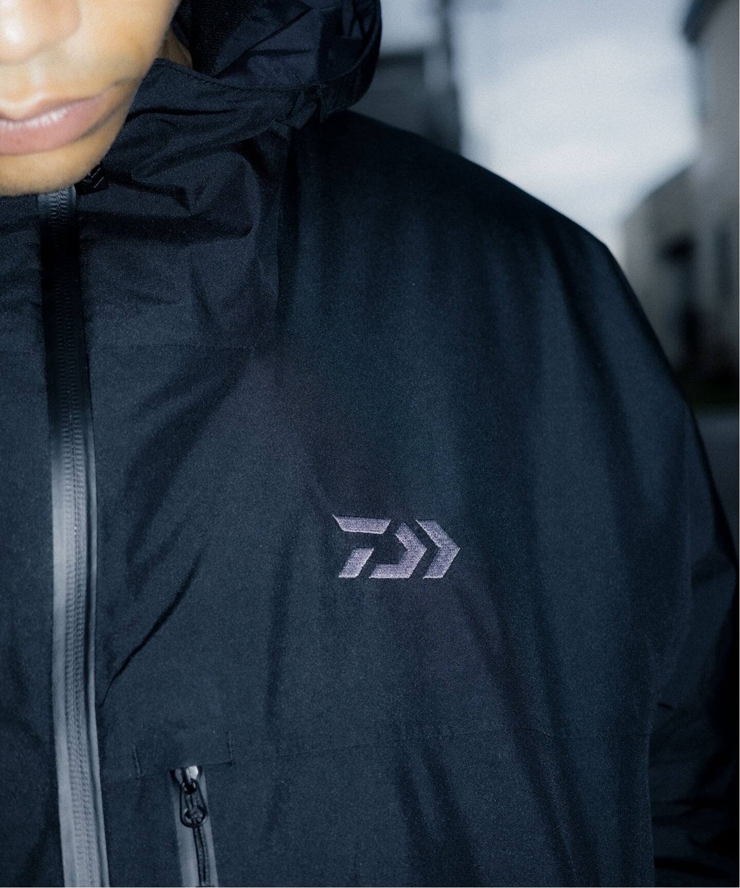 【ジャーナルスタンダード レリューム/JOURNAL STANDARD relume / MEN】のDAIWA / ダイワ 別注 GORE-TEX バーサタイル ウィンタージャケット インテリア・キッズ・メンズ・レディースファッション・服の通販 founy(ファニー) 　ファッション　Fashion　メンズファッション　Fashion for Men　アウトドア　Outdoor Clothing　インナー　Innerwear　カフス　Cuff Design　スタンダード　Standard, Basic　スマート　Smart, Elegant　ドローコード　Drawcord, Drawstring Cord　ファブリック　Fabric, Textile　フィット　Fit, Slim Fit　プリント　Print, Printed Pattern　ポケット　Pocket, Pocket Detail　別注　Limited Edition, Custom Order　リラックス　Relax, Relaxed Fit　ブラック|ID: prp329100004734338 ipo3291000000034198253